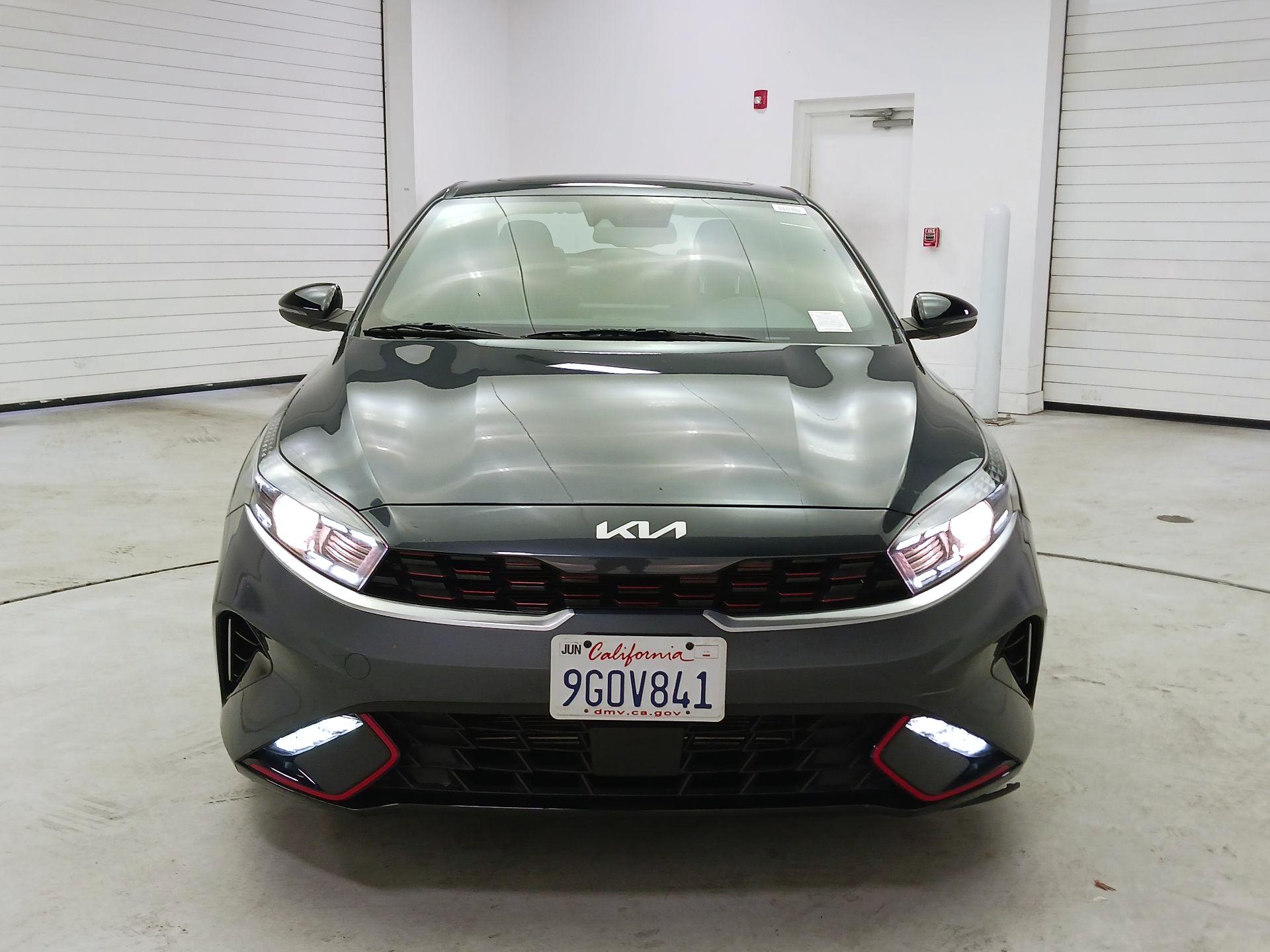 Thumbnail: 2023 Kia Forte - 2