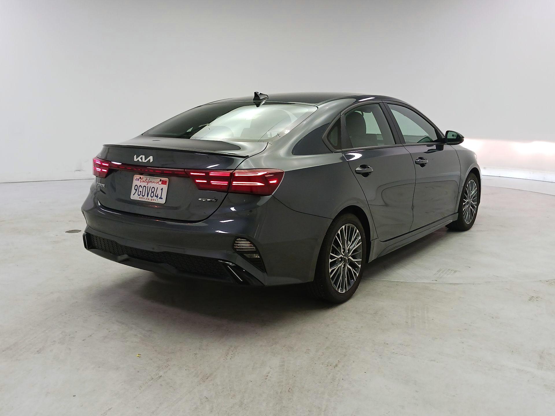 Thumbnail: 2023 Kia Forte - 5