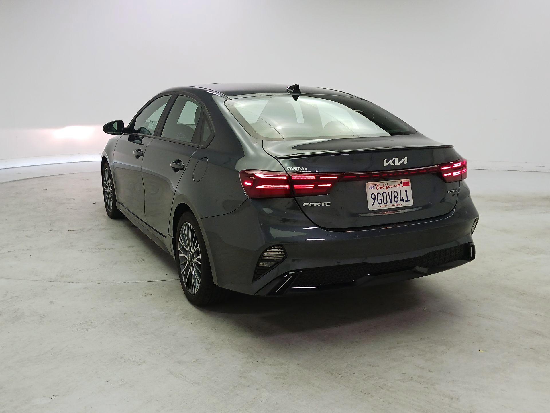 Thumbnail: 2023 Kia Forte - 7