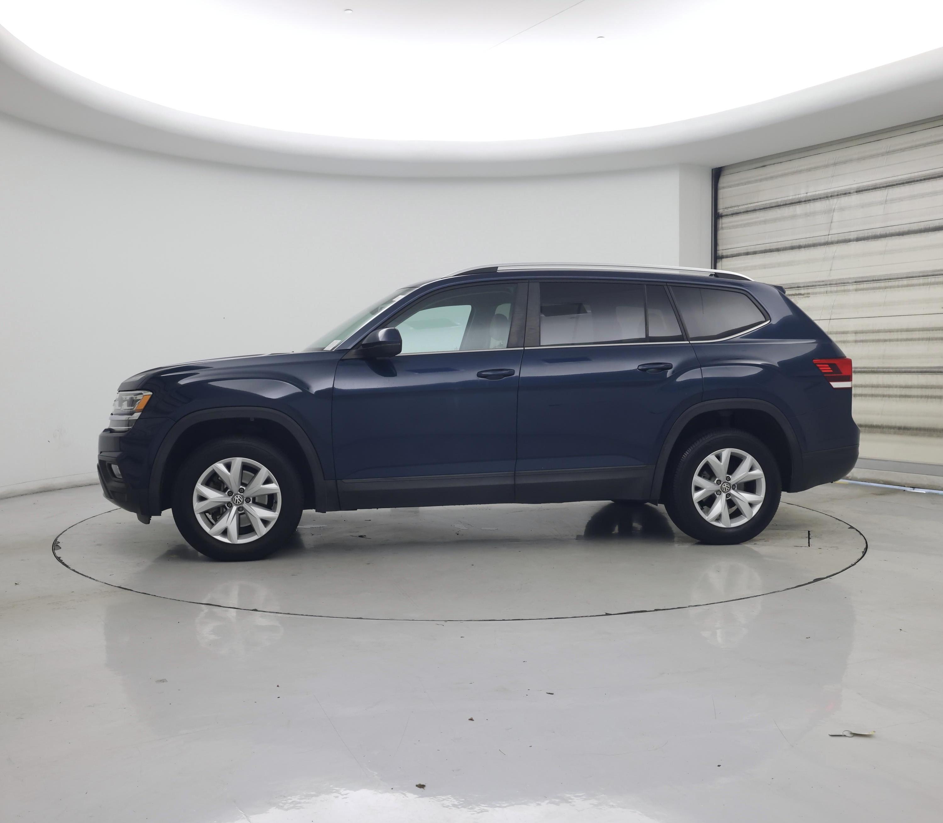 Thumbnail: 2019 Volkswagen Atlas - 3
