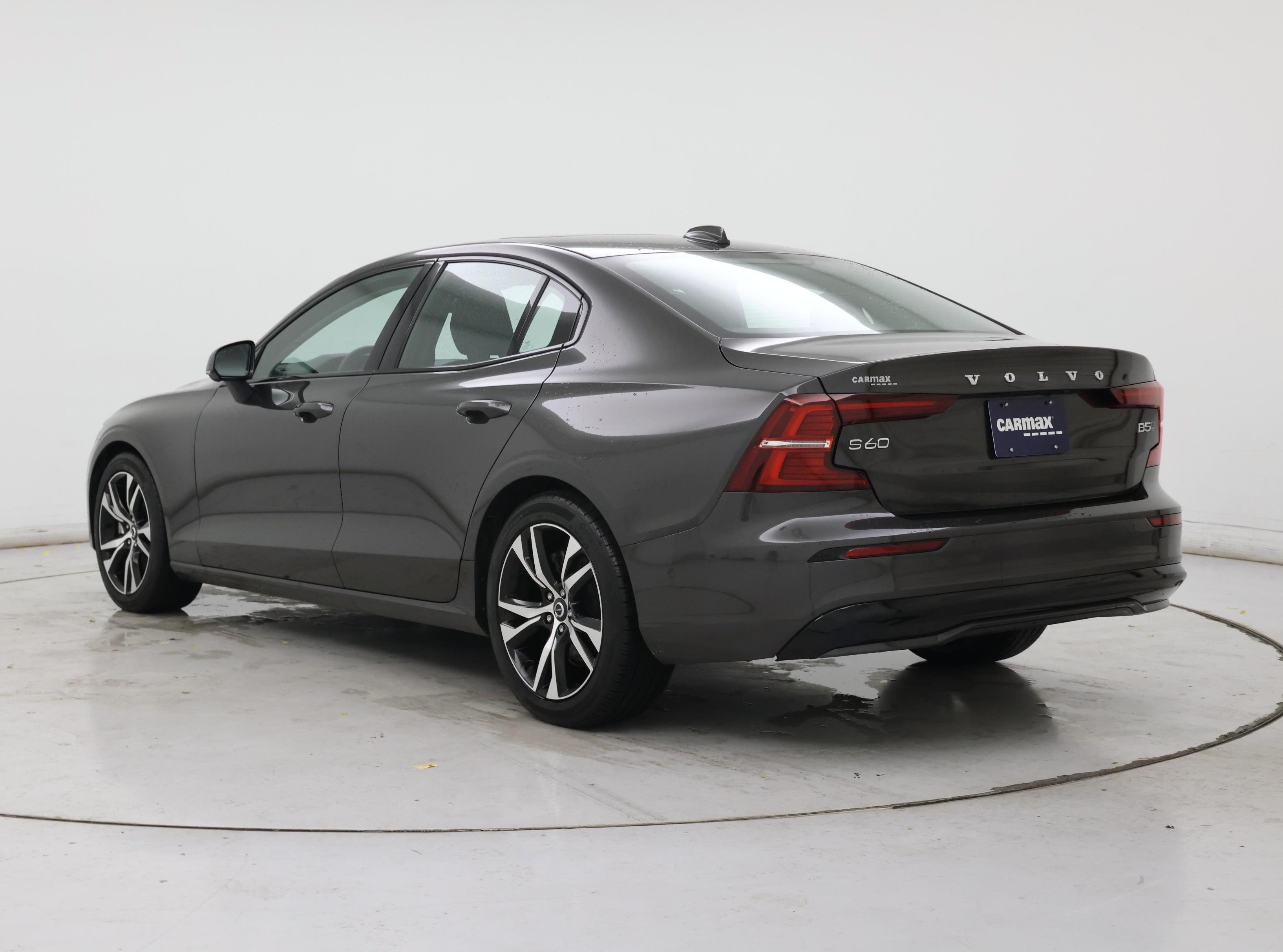 Thumbnail: 2024 Volvo S60 - 2