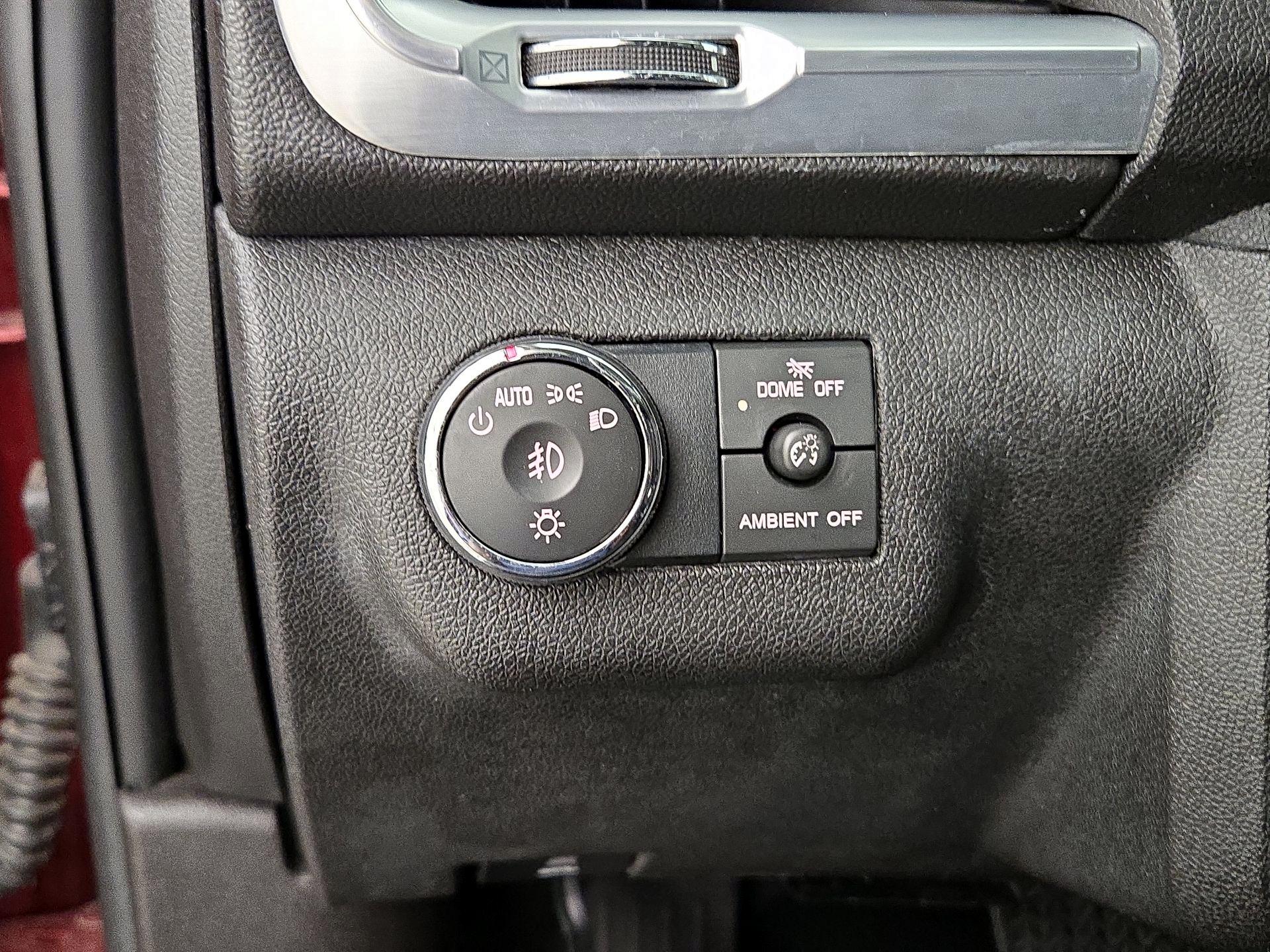 Thumbnail: 2015 GMC Acadia - 13