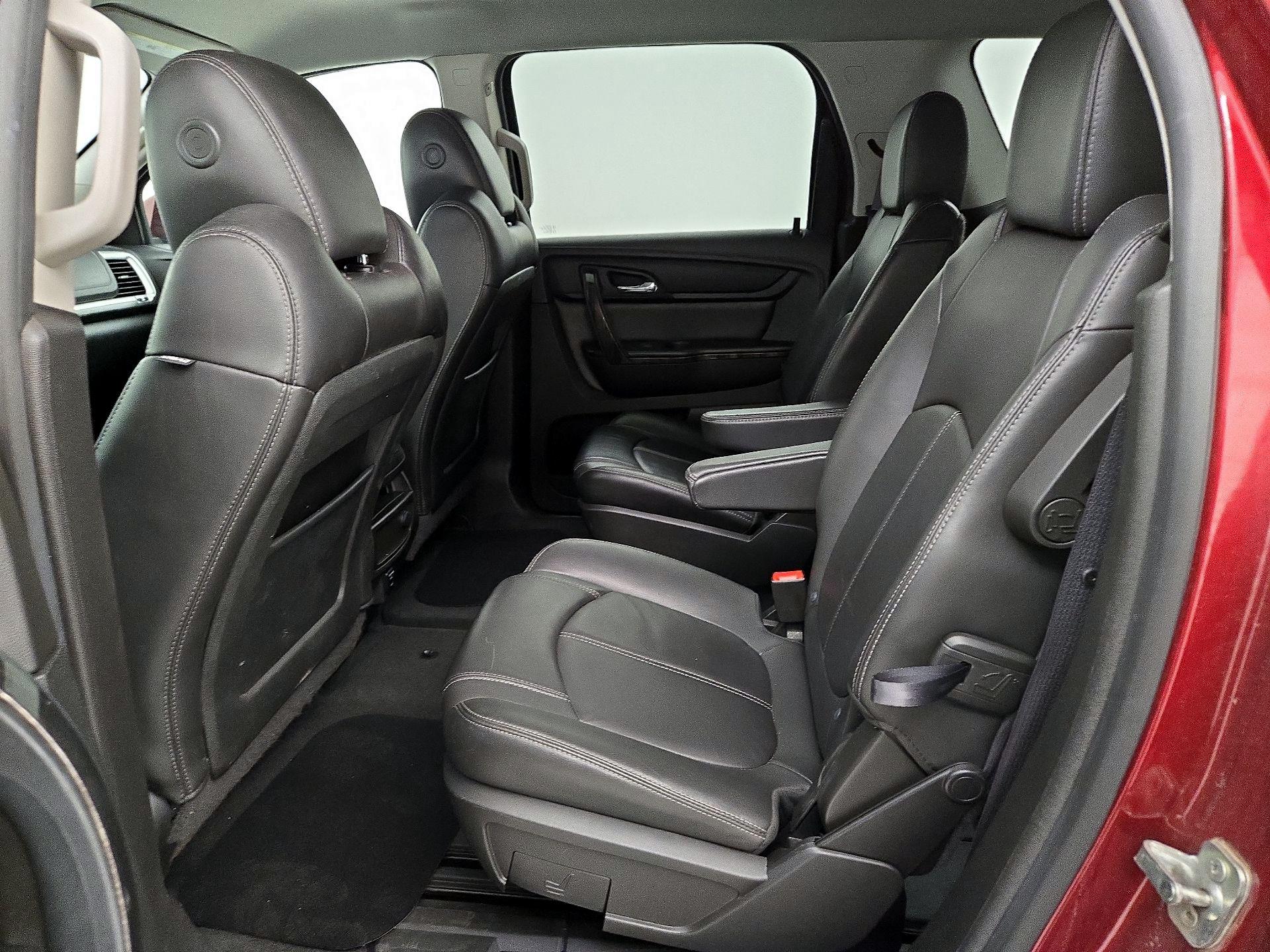 Thumbnail: 2015 GMC Acadia - 19
