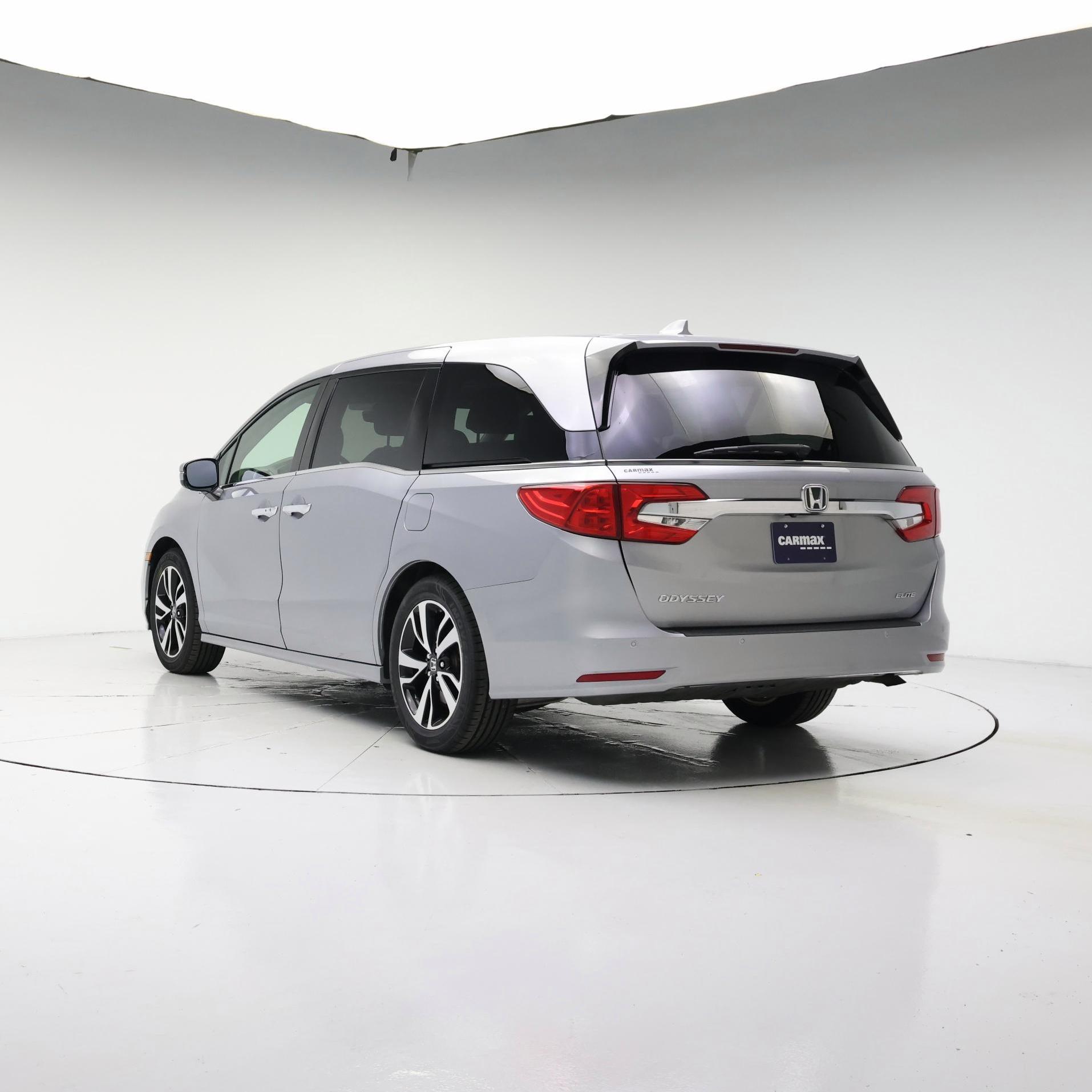 Thumbnail: 2018 Honda Odyssey - 2