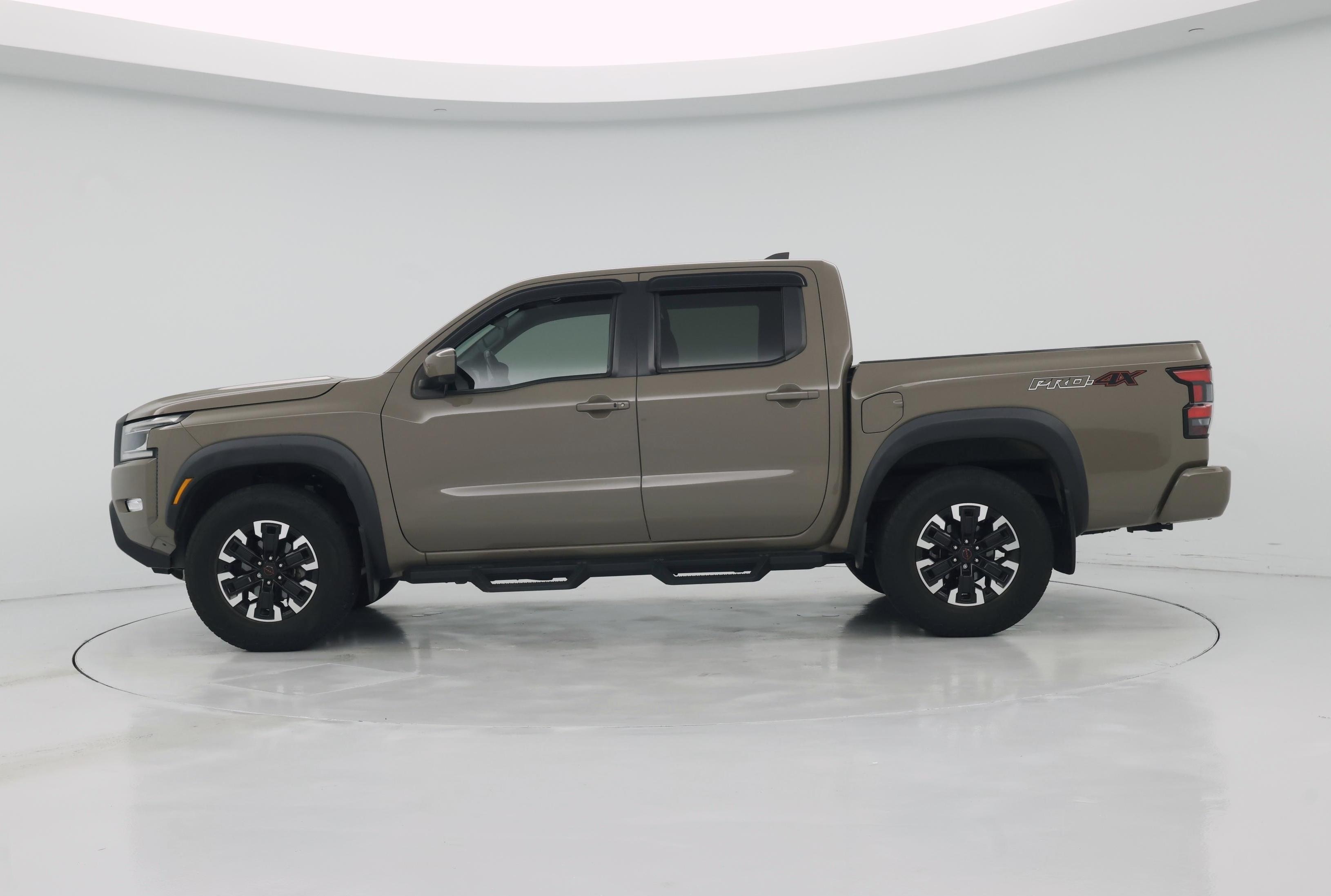 Thumbnail: 2023 Nissan Frontier - 3