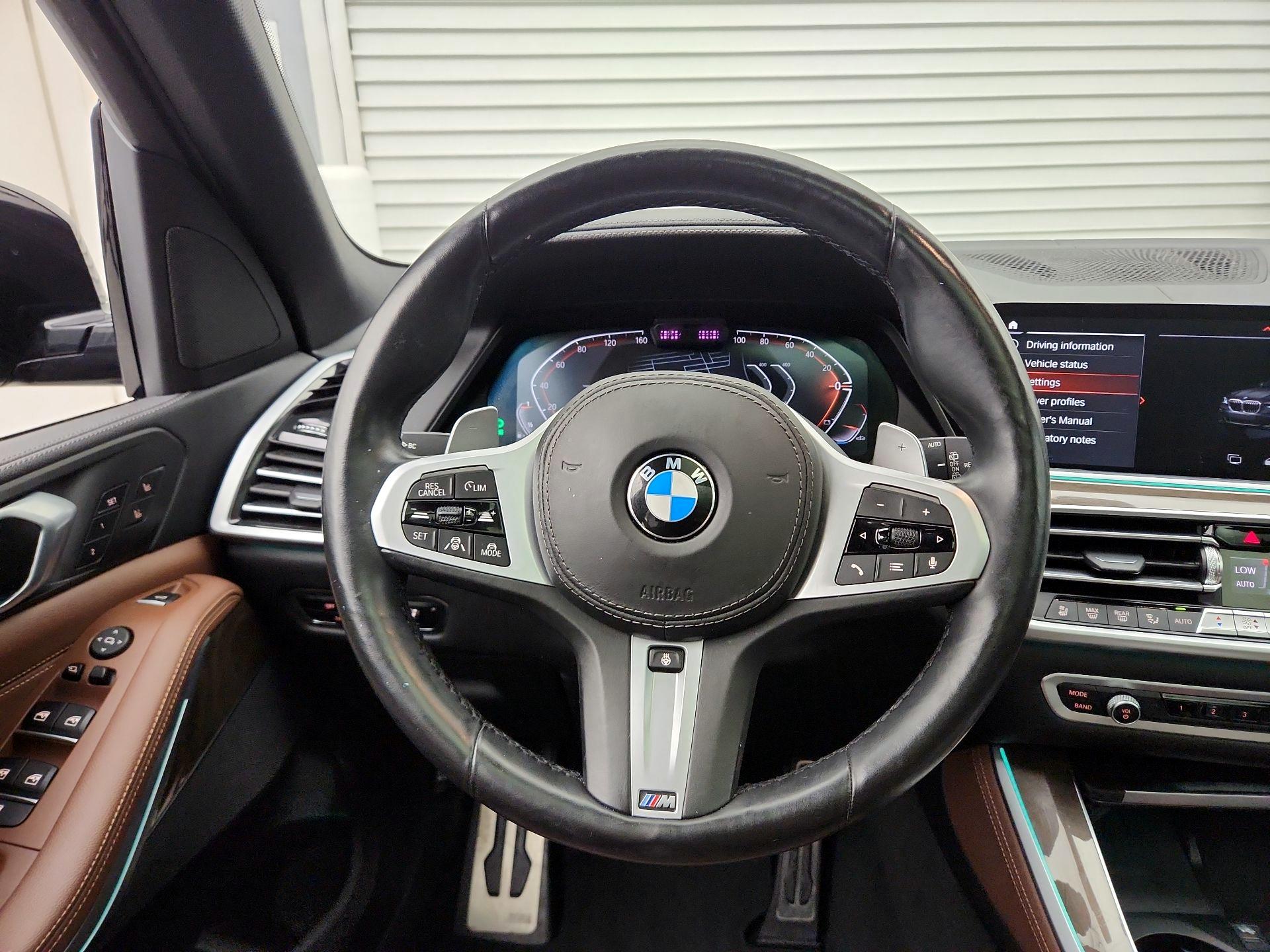Thumbnail: 2022 BMW X5 - 10