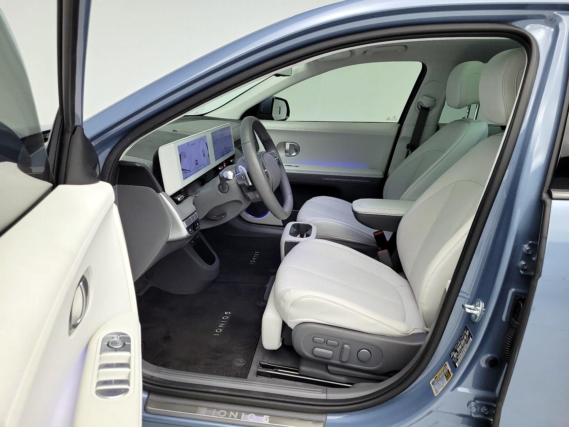 Thumbnail: 2024 Hyundai Ioniq 5 - 11