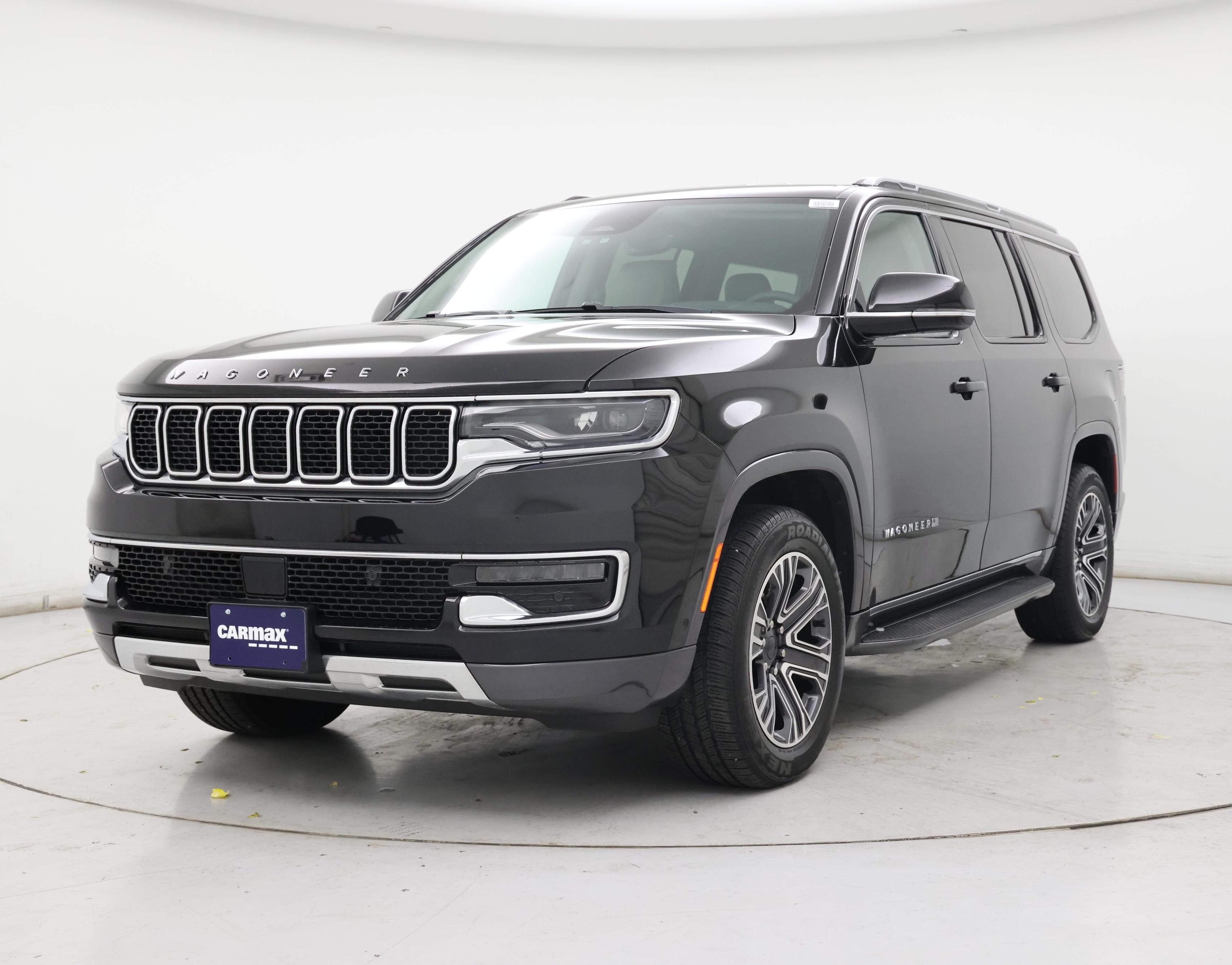 Thumbnail: 2022 Jeep Wagoneer - 4
