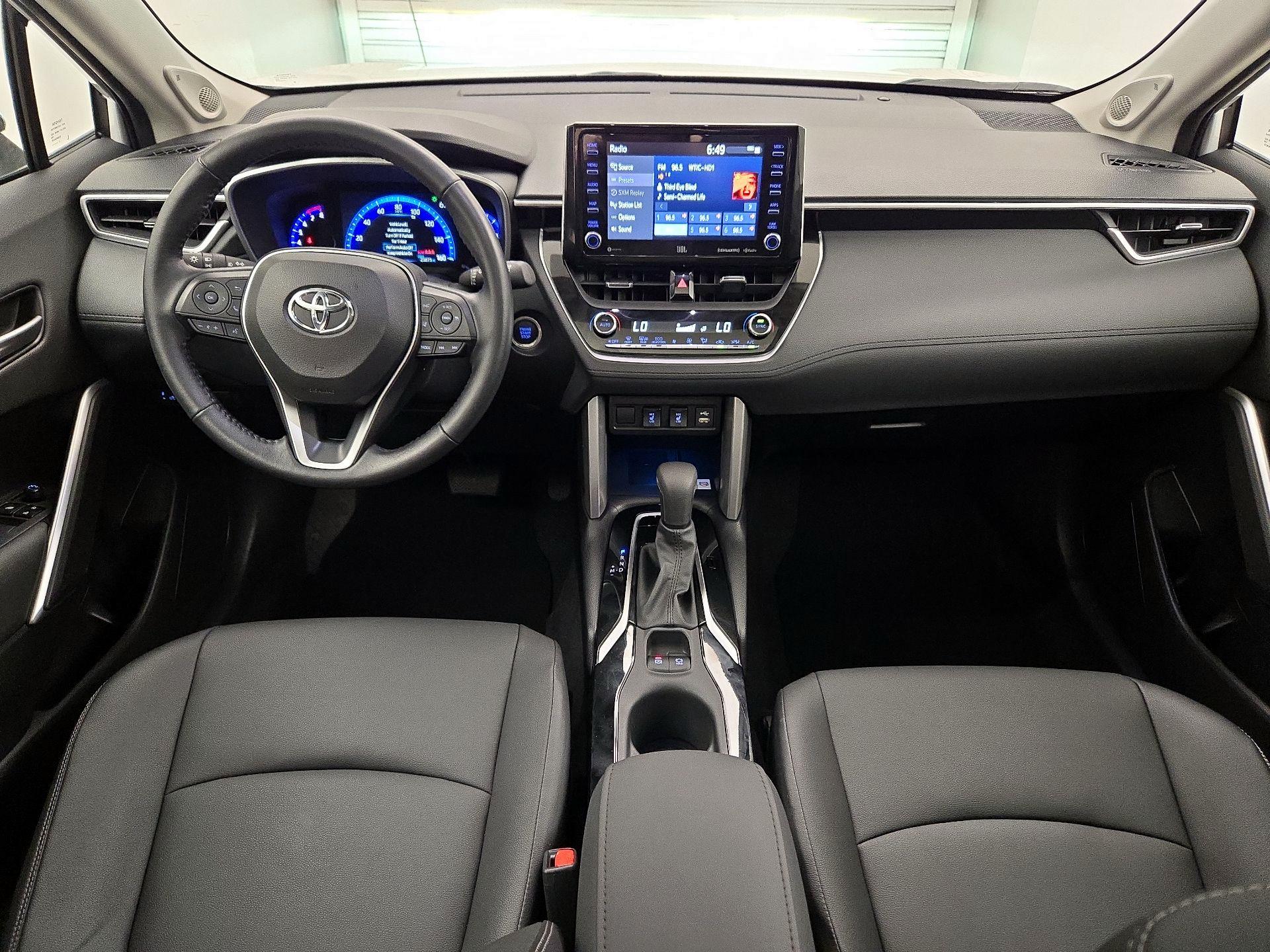 Thumbnail: 2022 Toyota Corolla Cross - 9