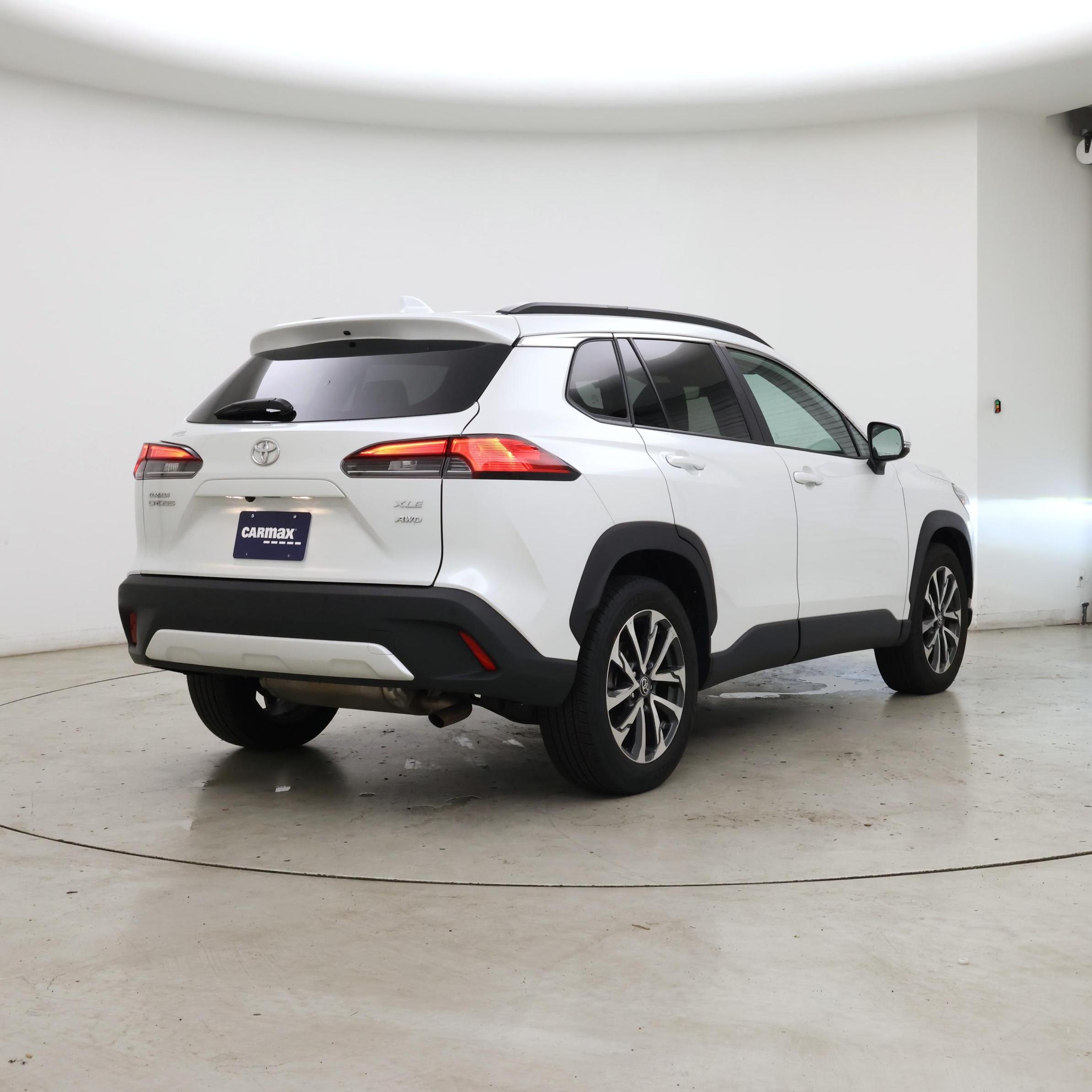 Thumbnail: 2022 Toyota Corolla Cross - 8