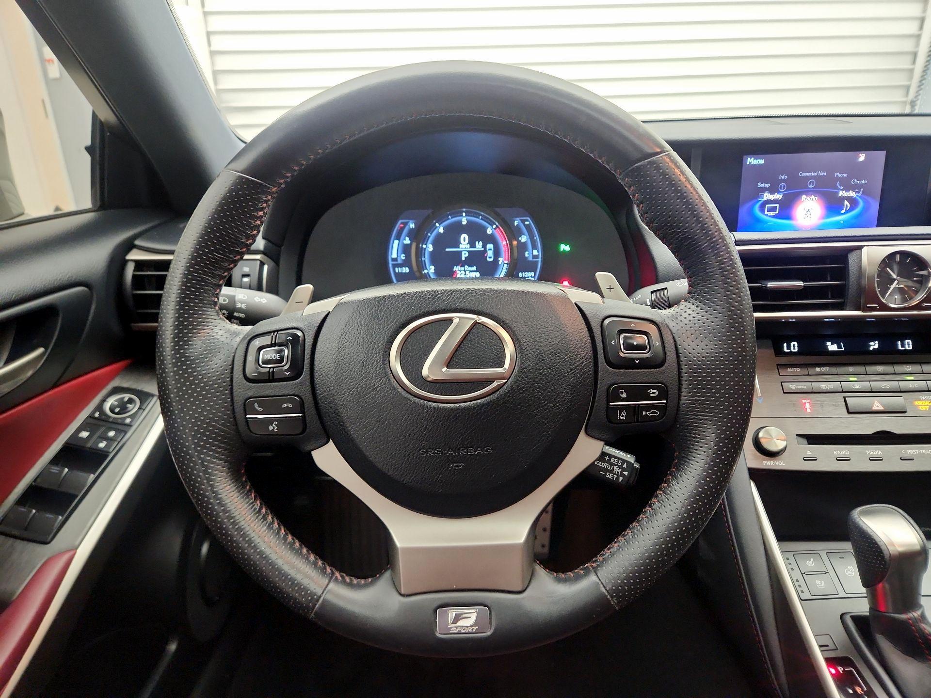 Thumbnail: 2019 Lexus IS - 10