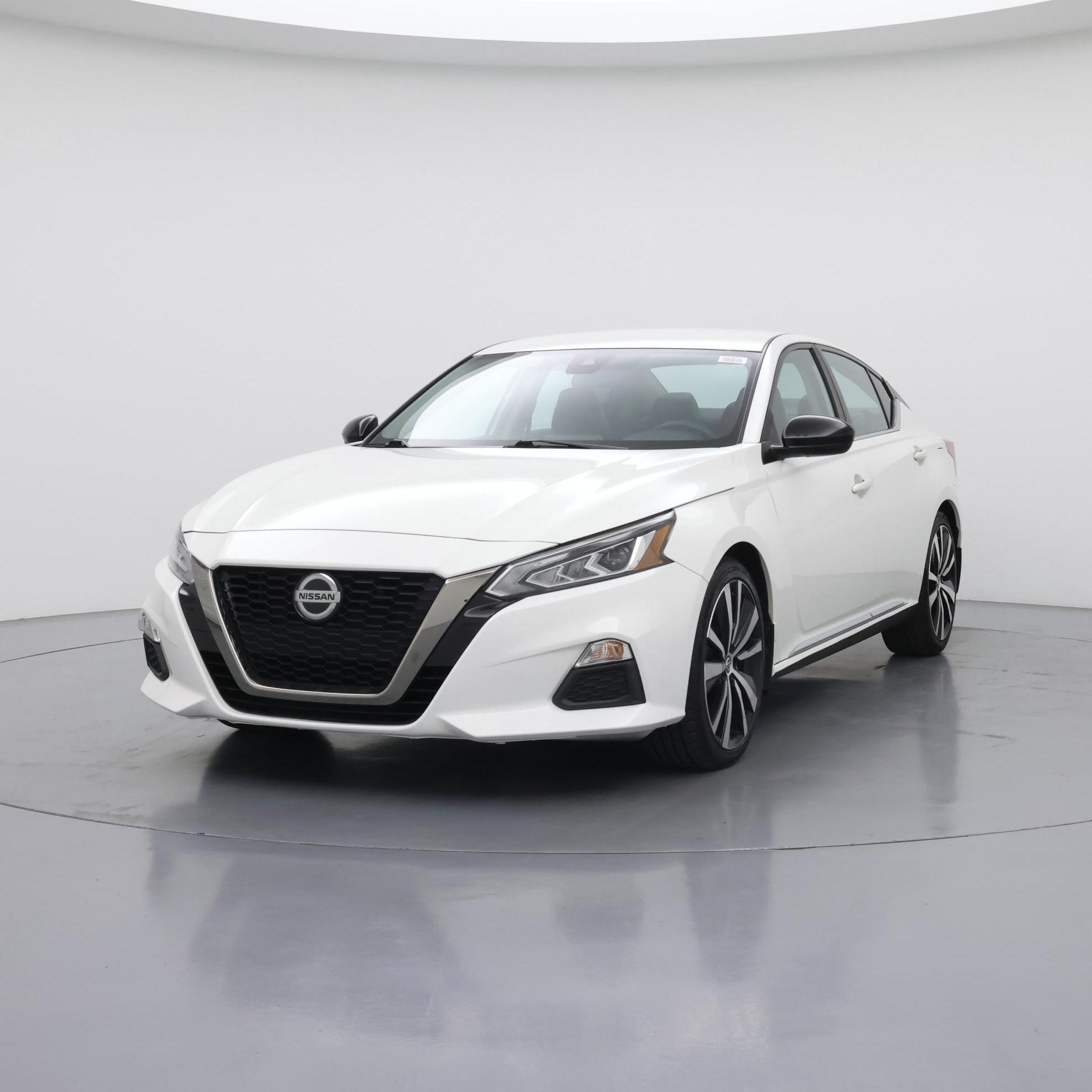 Thumbnail: 2020 Nissan Altima - 4