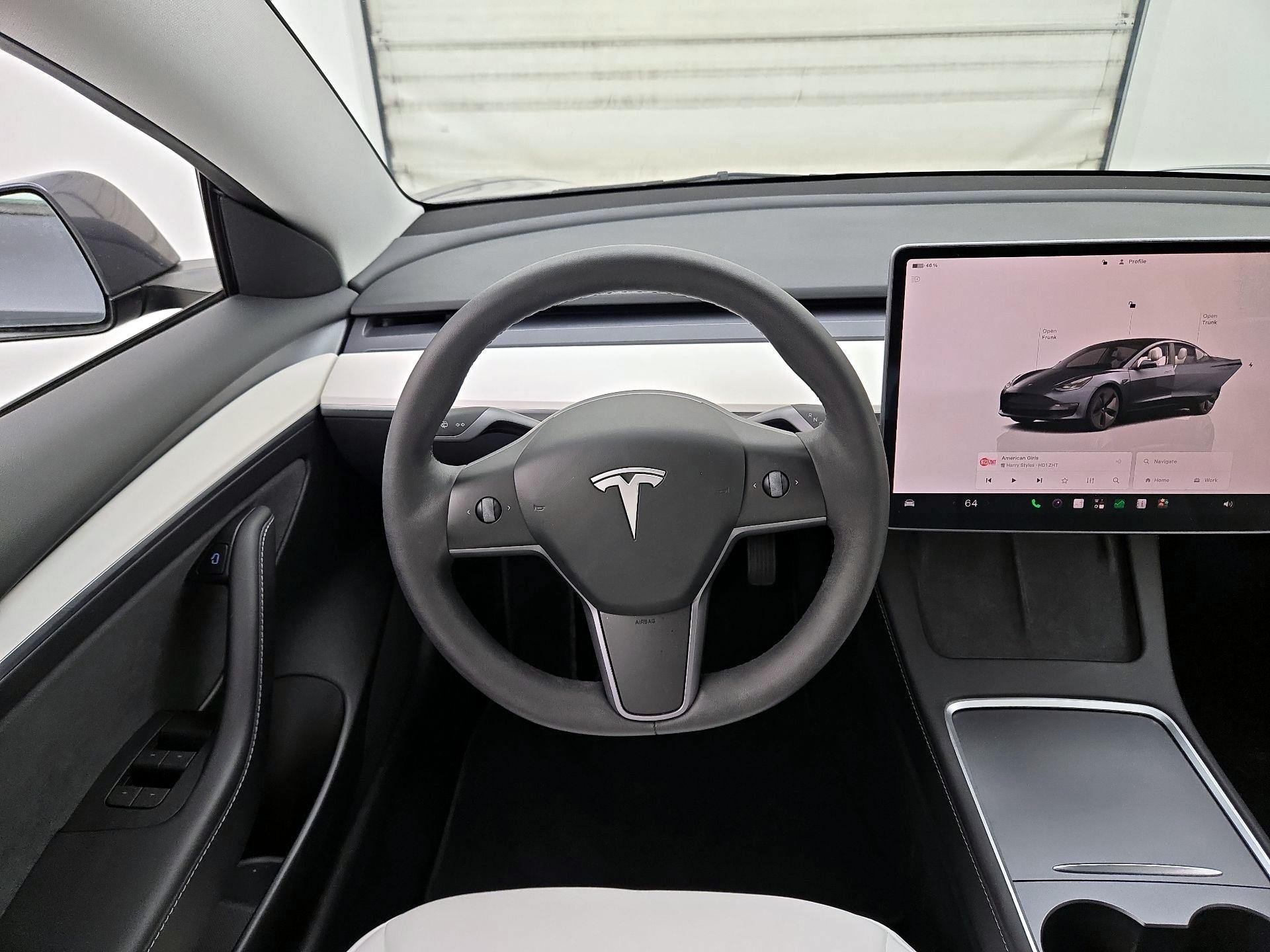Thumbnail: 2023 Tesla Model 3 - 10