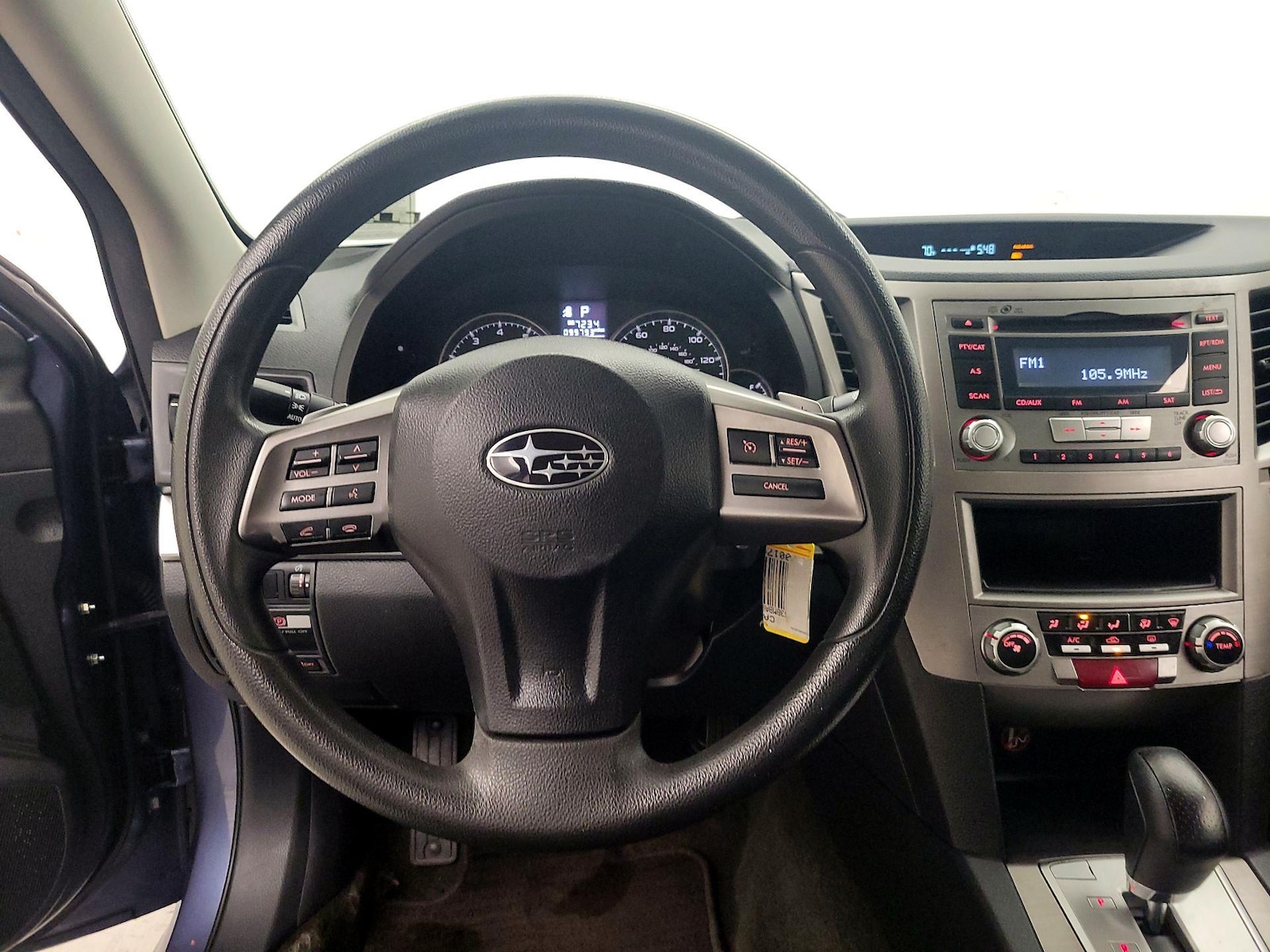 2014 Subaru Legacy 2.5i - Photo 11