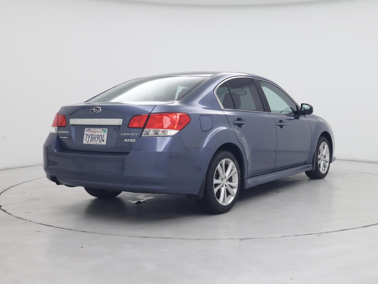 2014 Subaru Legacy 2.5i - Photo 9