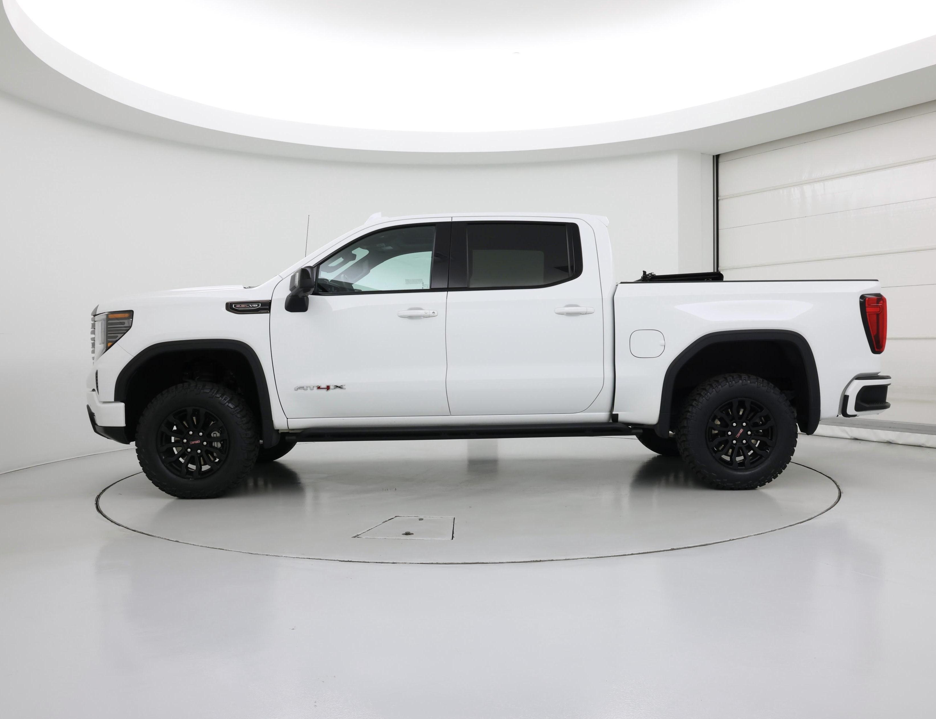 Thumbnail: 2022 GMC Sierra 1500 - 3