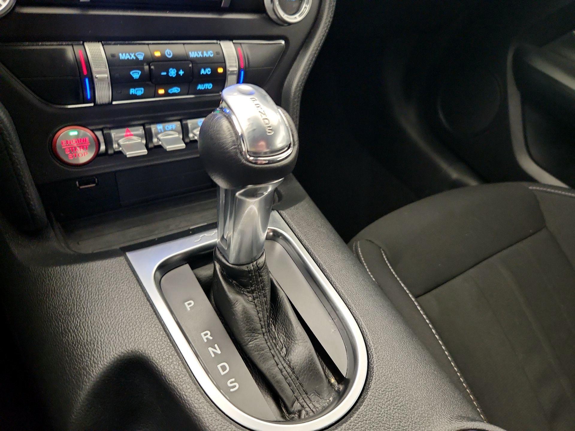 Thumbnail: 2022 Ford Mustang - 18
