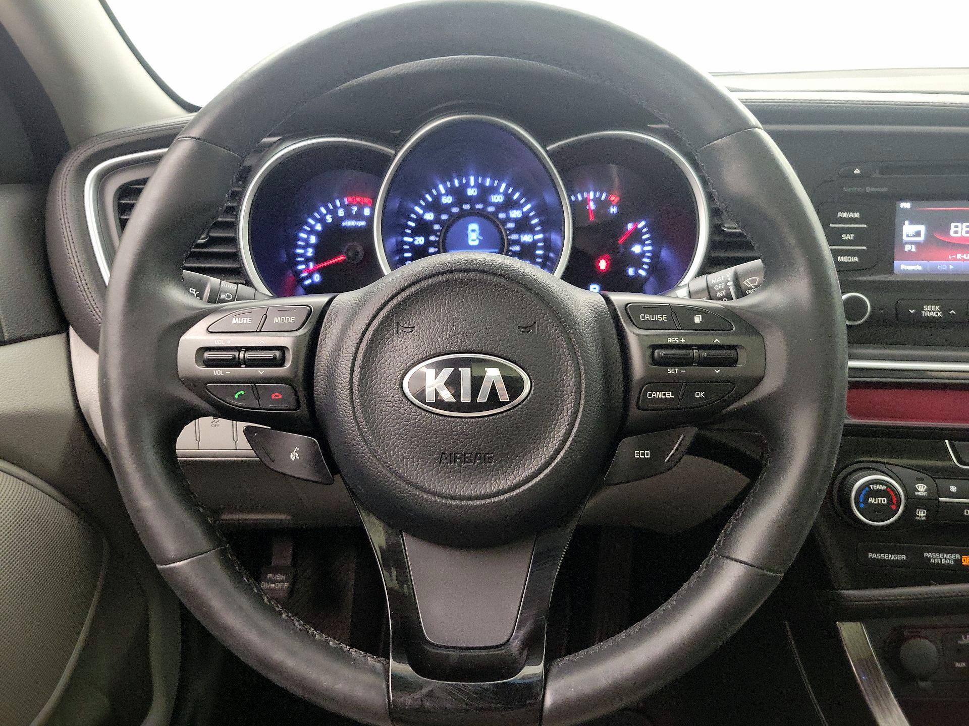 Thumbnail: 2014 Kia Optima - 10