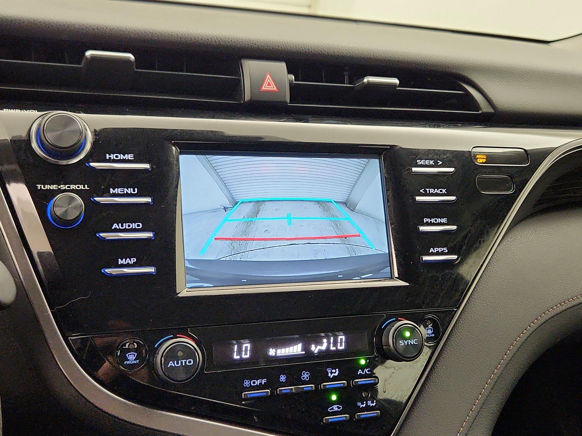 Thumbnail: 2019 Toyota Camry - 14