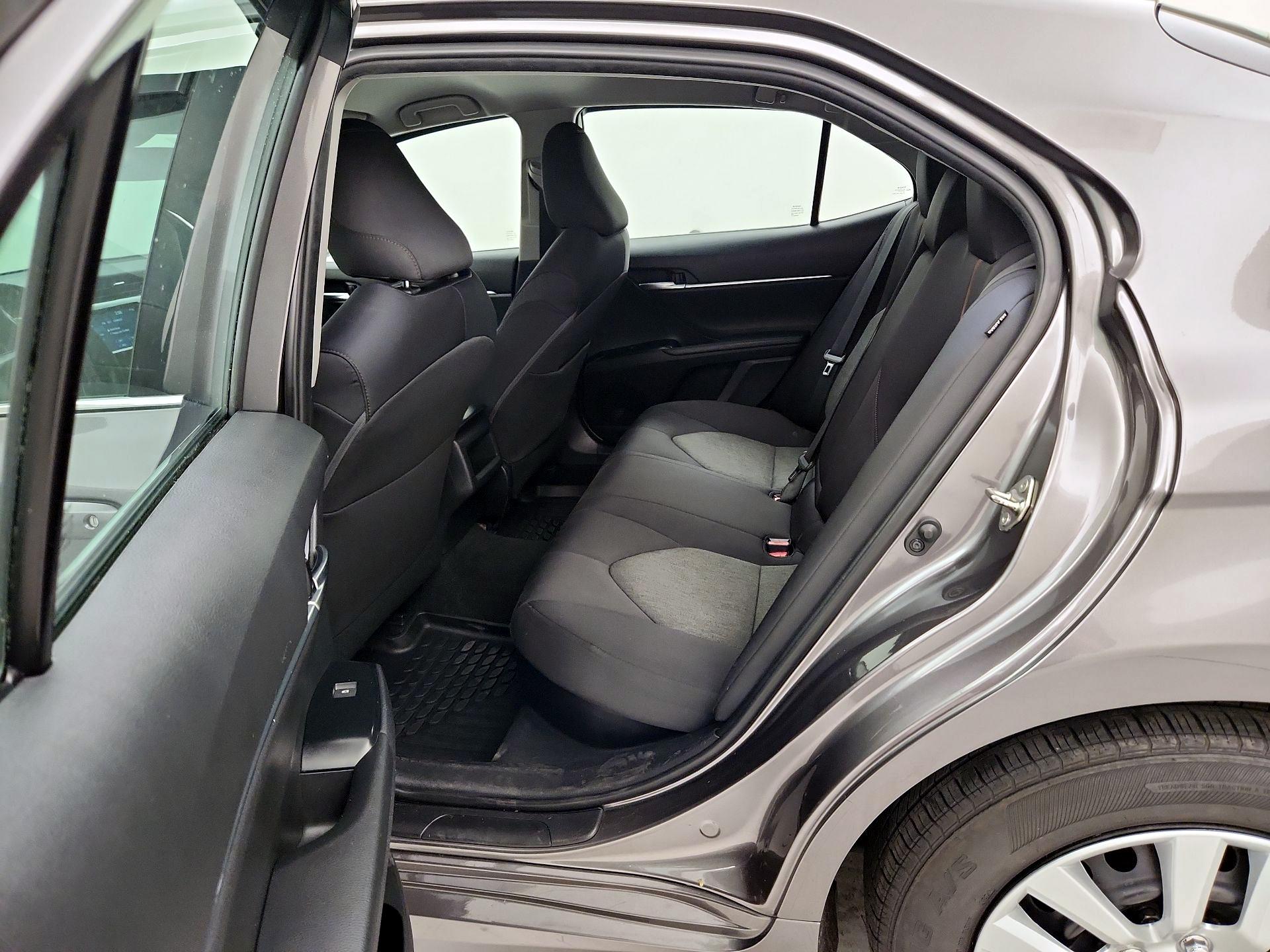 Thumbnail: 2019 Toyota Camry - 19