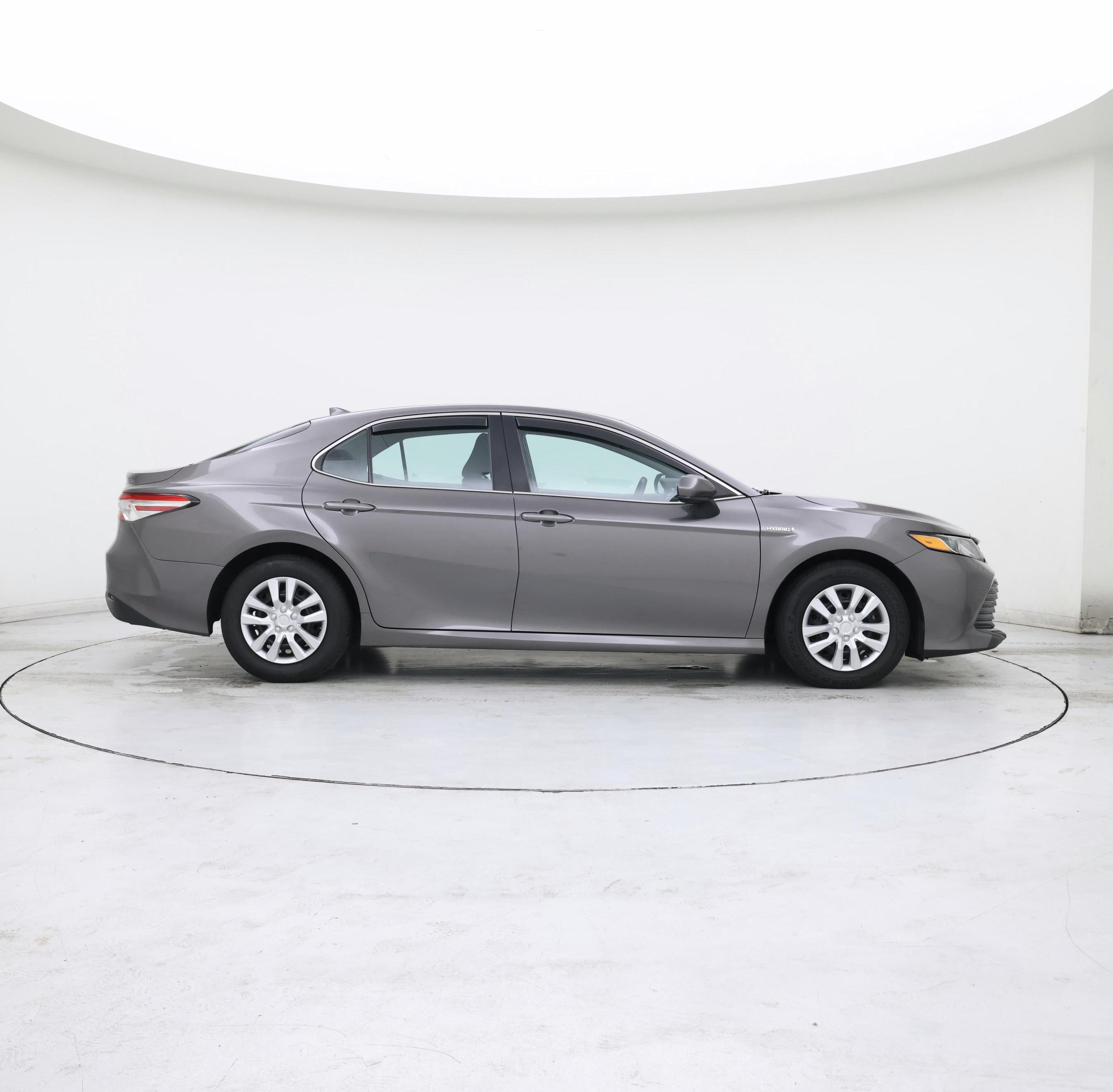 Thumbnail: 2019 Toyota Camry - 7