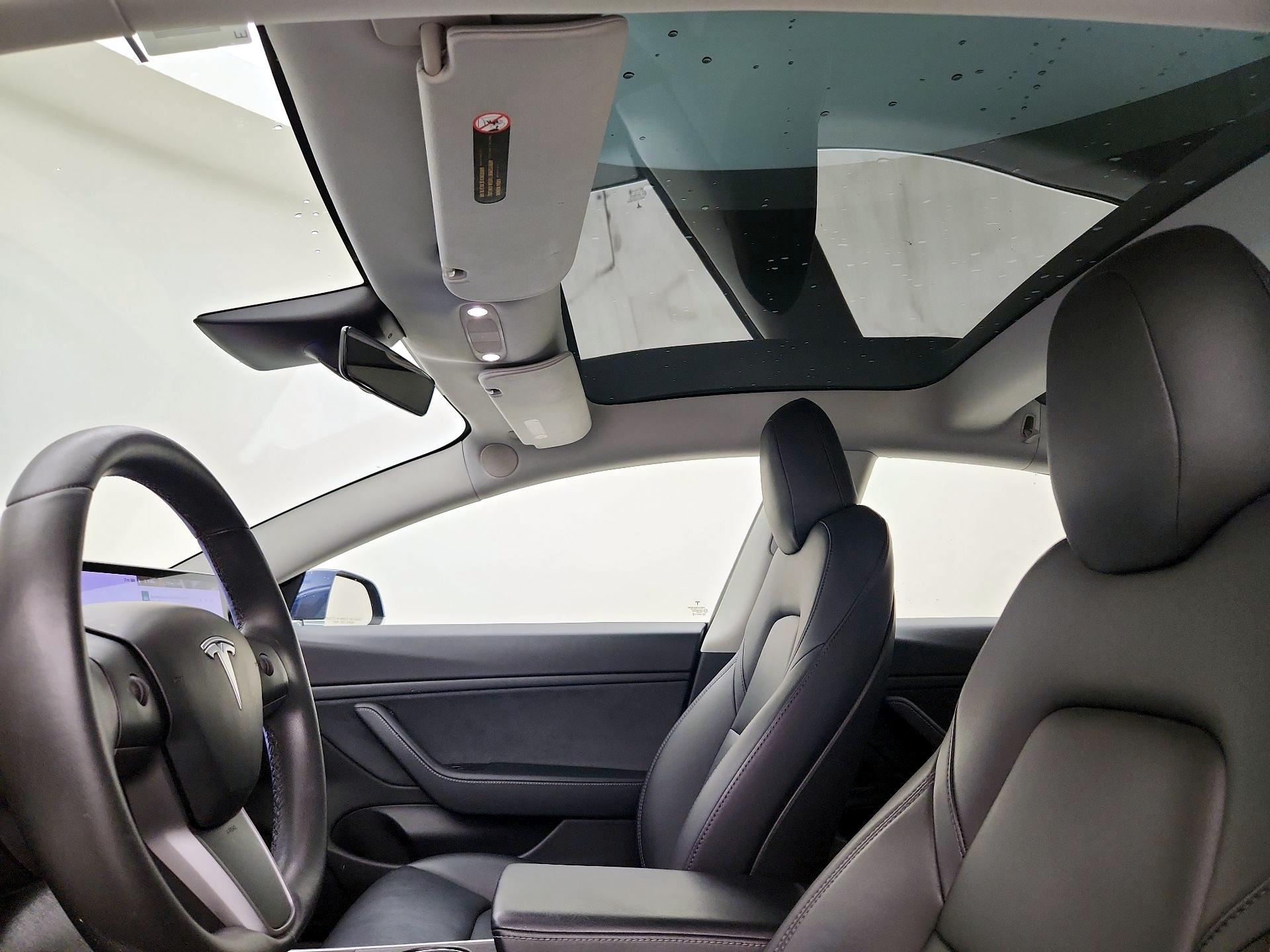 Thumbnail: 2020 Tesla Model 3 - 19
