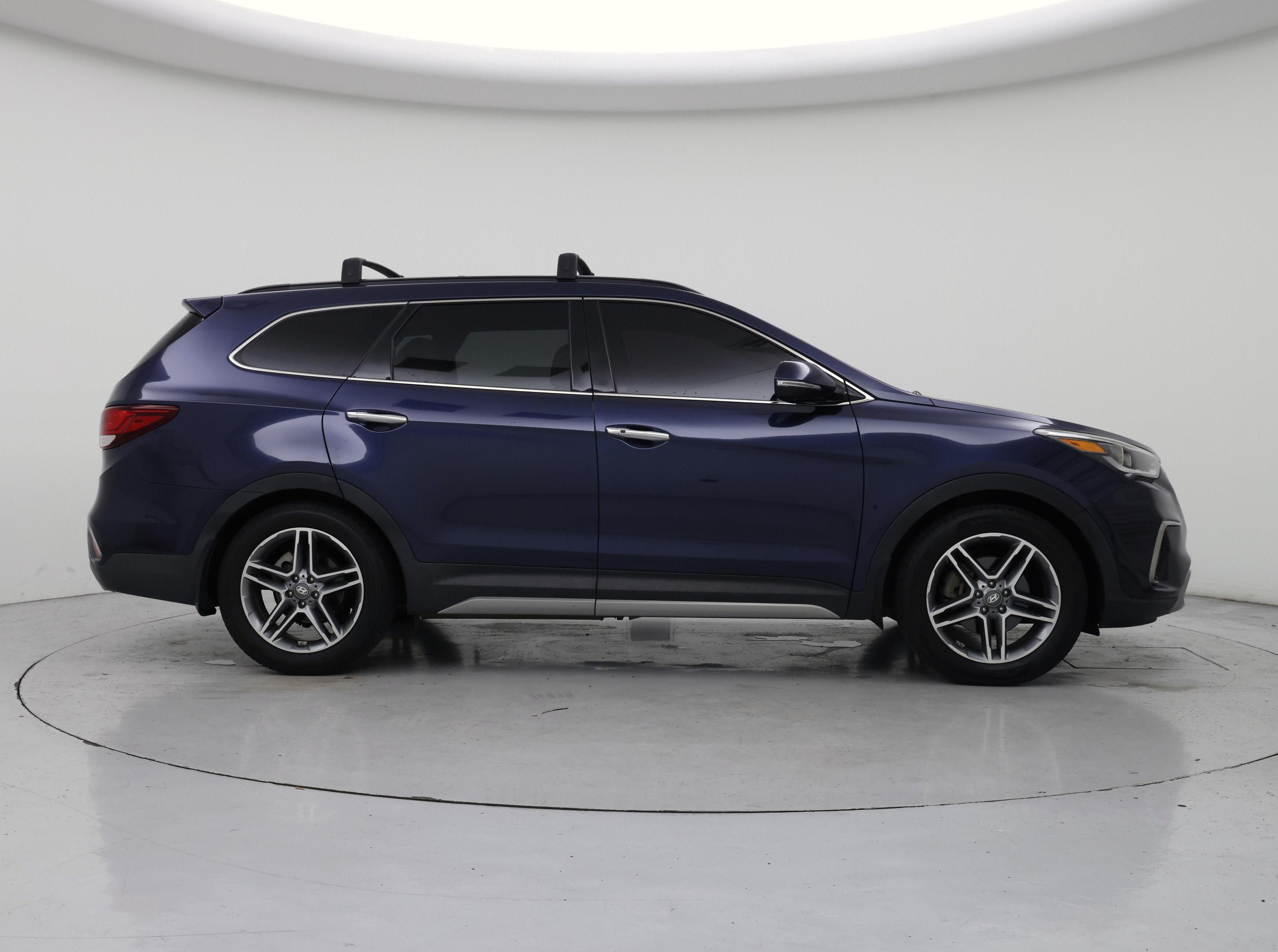 Thumbnail: 2017 Hyundai Santa Fe - 7