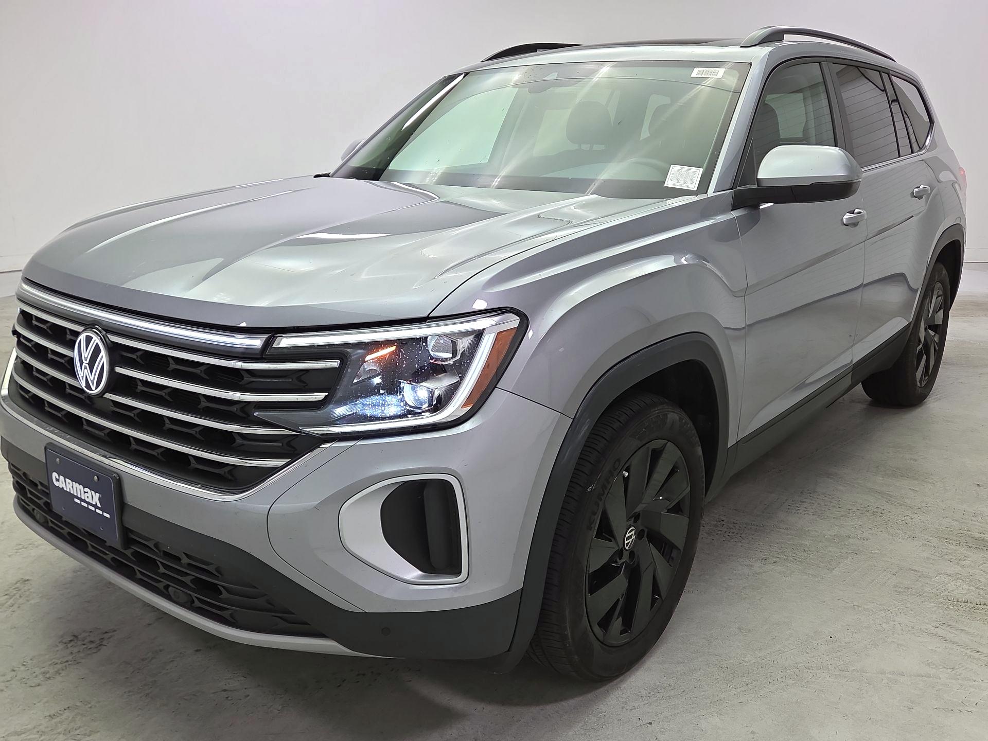 Thumbnail: 2024 Volkswagen Atlas - 3