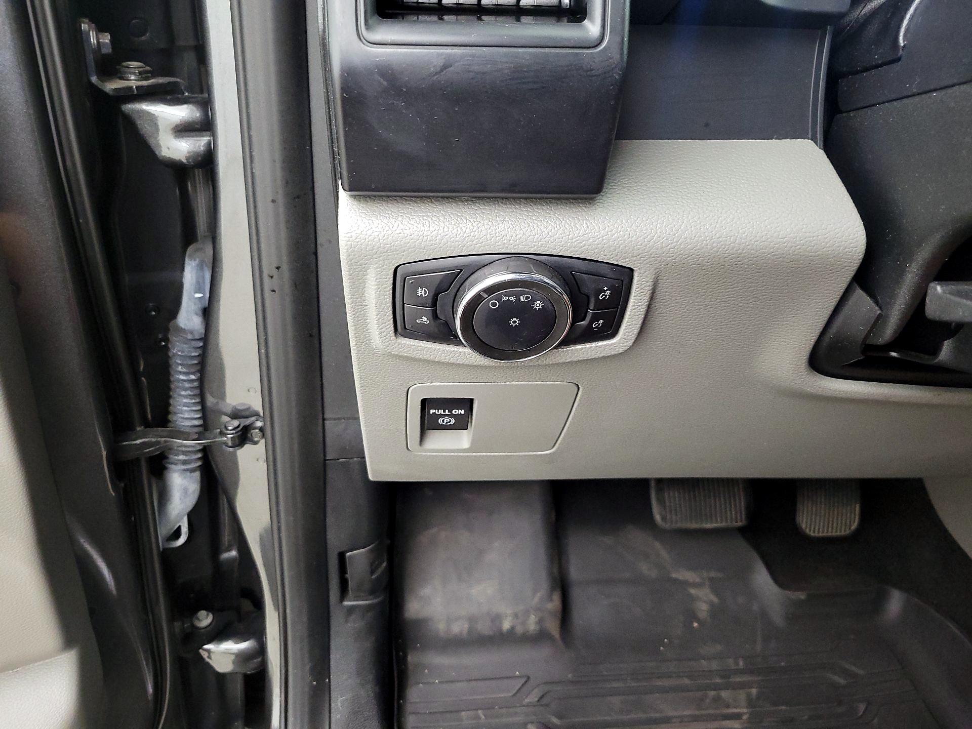 Thumbnail: 2020 Ford F-150 - 13
