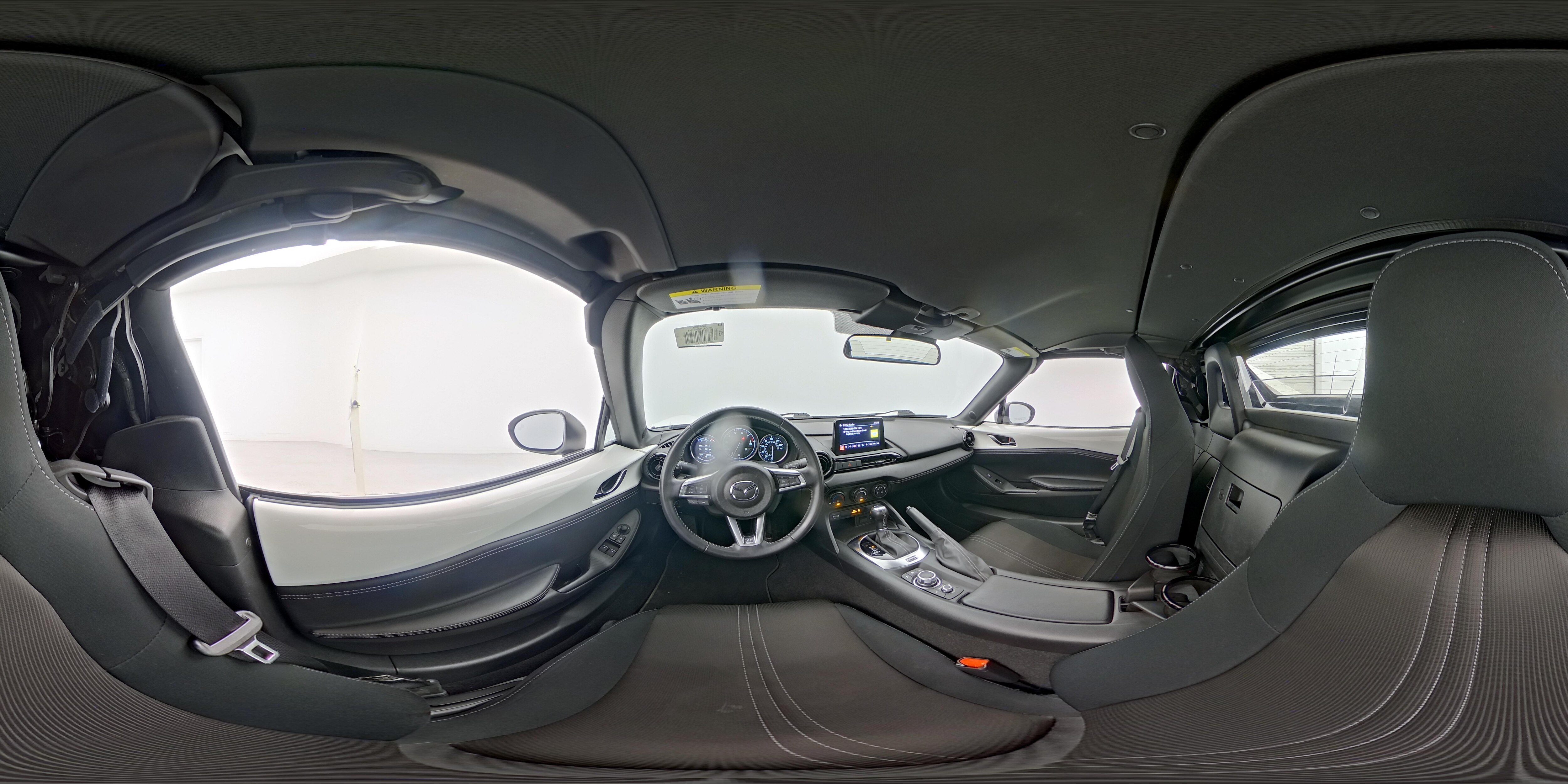 2021 Mazda MX-5 Miata RF Club - Photo 24