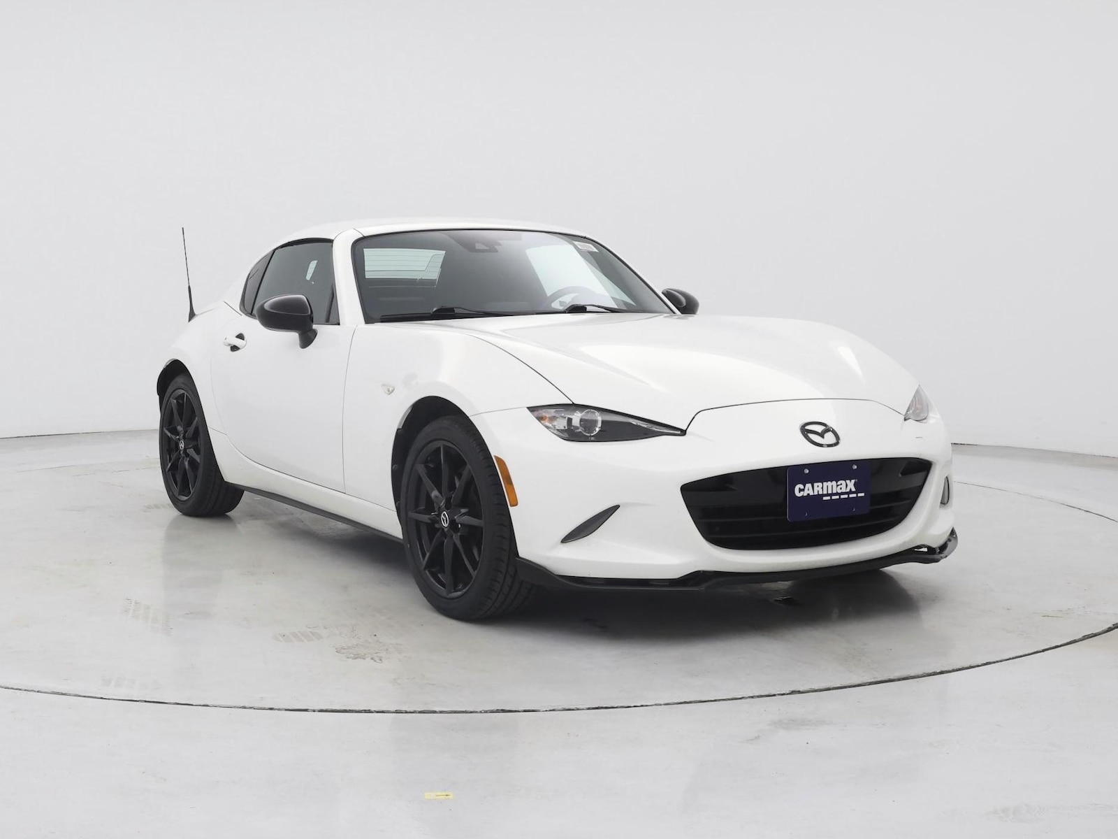 2021 Mazda MX-5 Miata RF Club - Photo 2