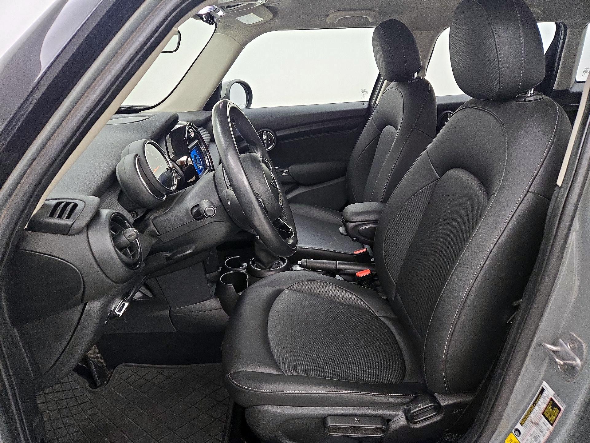 Thumbnail: 2019 MINI Cooper Hardtop - 11
