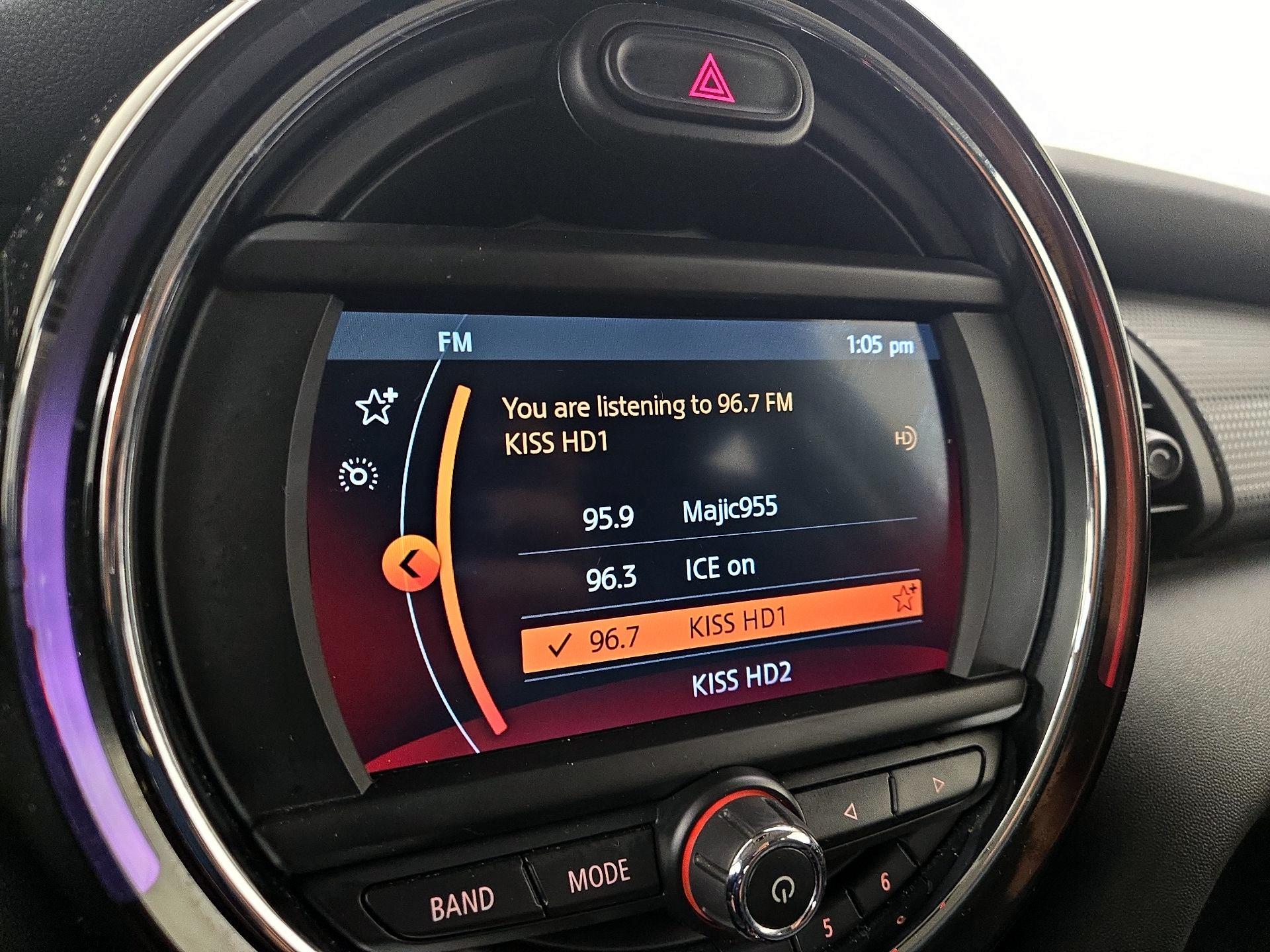 Thumbnail: 2019 MINI Cooper Hardtop - 15