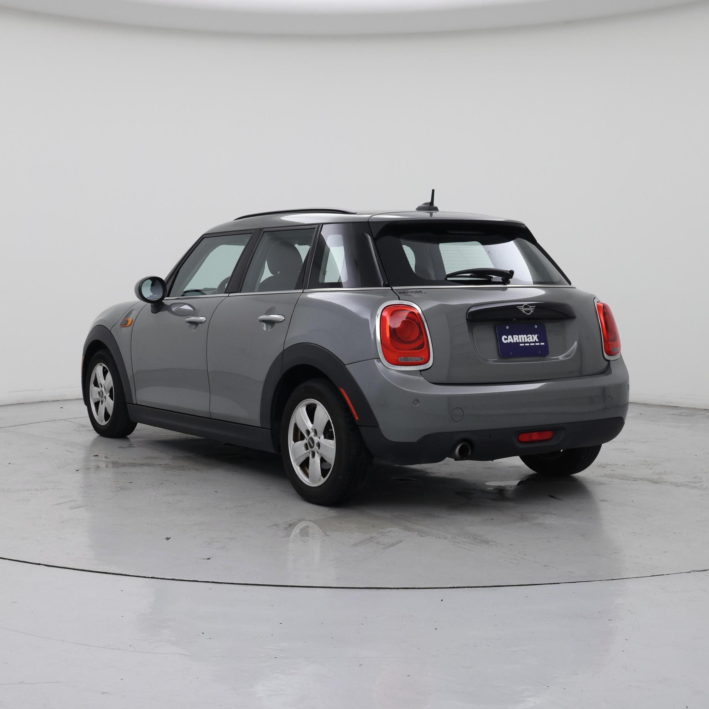 Thumbnail: 2019 MINI Cooper Hardtop - 2