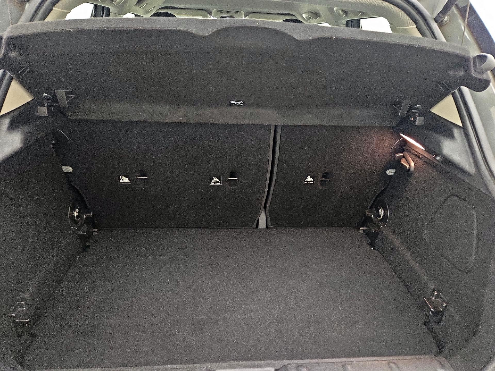 Thumbnail: 2019 MINI Cooper Hardtop - 20