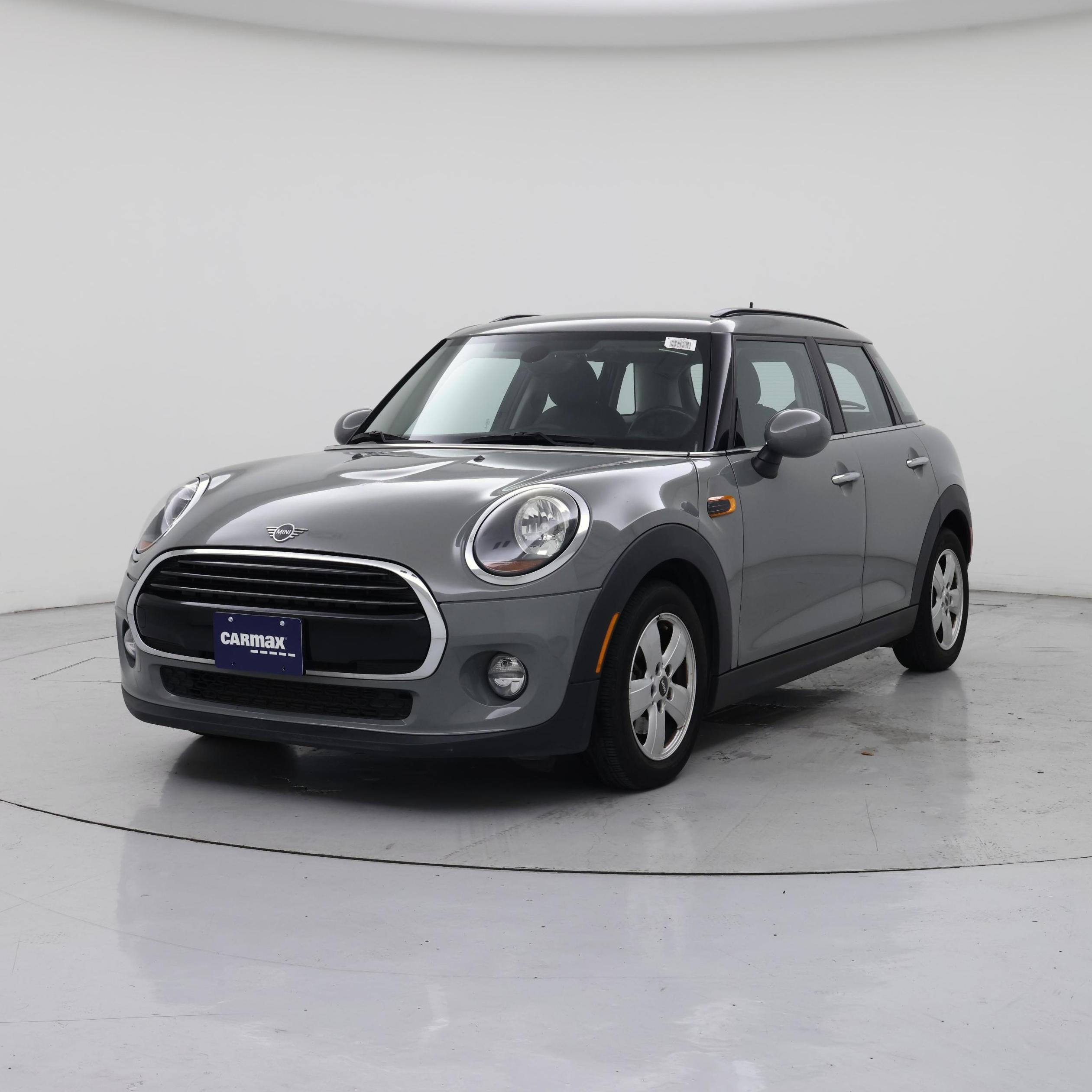 Thumbnail: 2019 MINI Cooper Hardtop - 4
