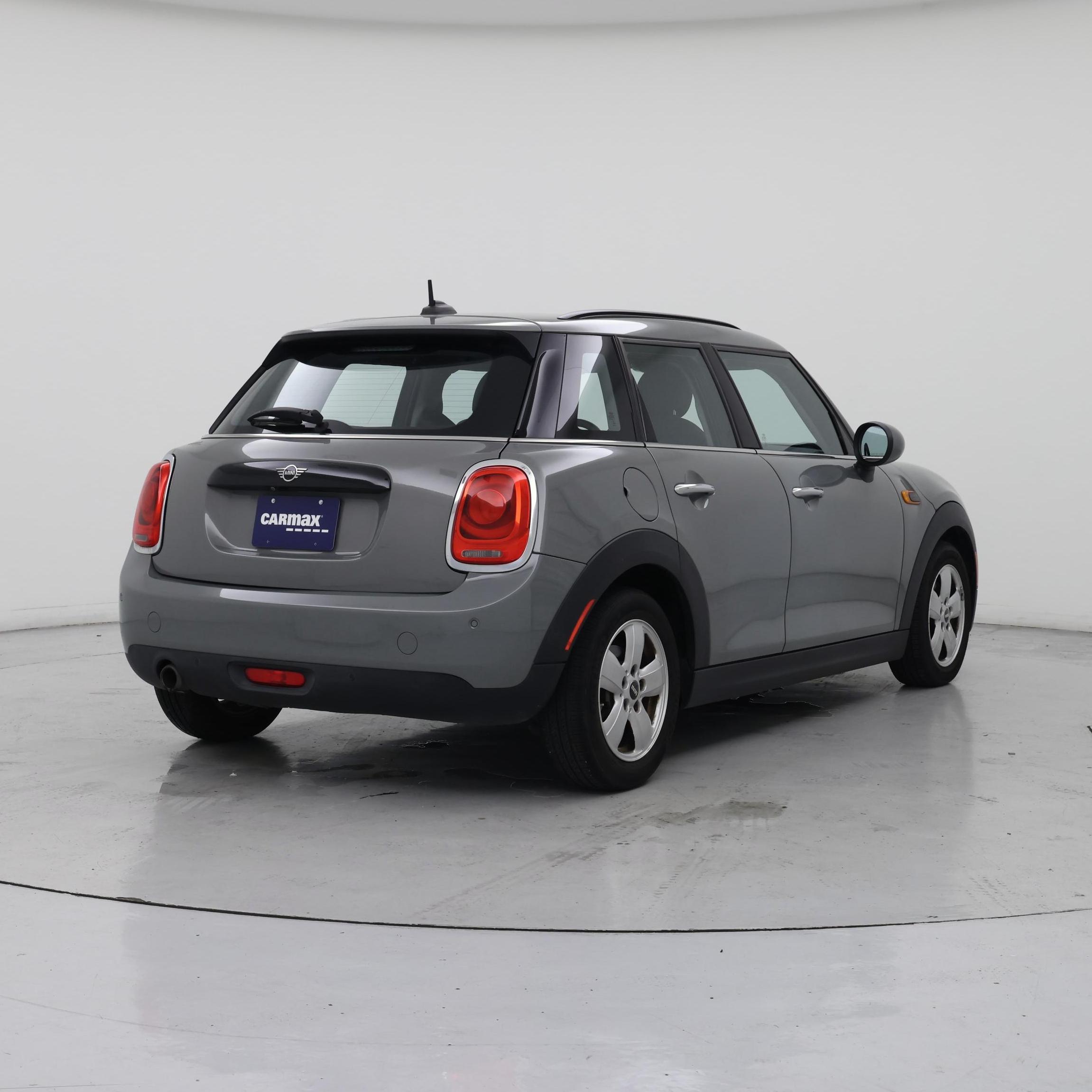 Thumbnail: 2019 MINI Cooper Hardtop - 8