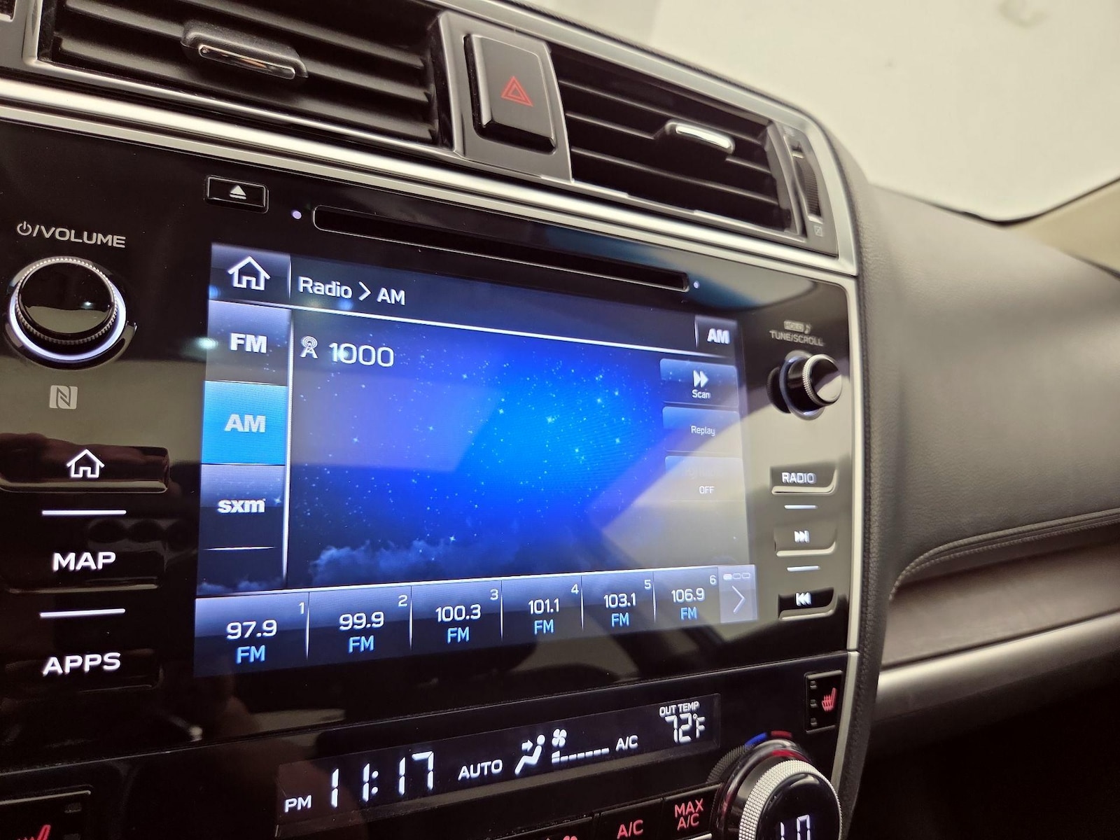 2018 Subaru Outback Limited - Photo 17