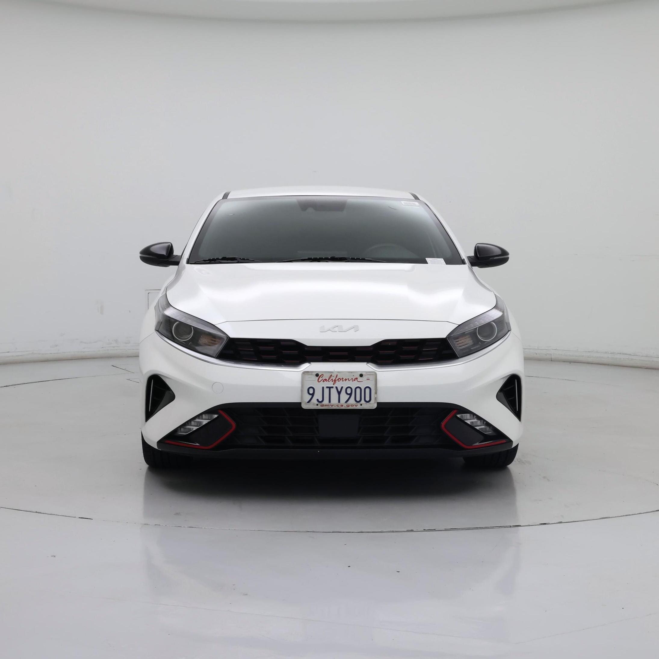 Thumbnail: 2023 Kia Forte - 5