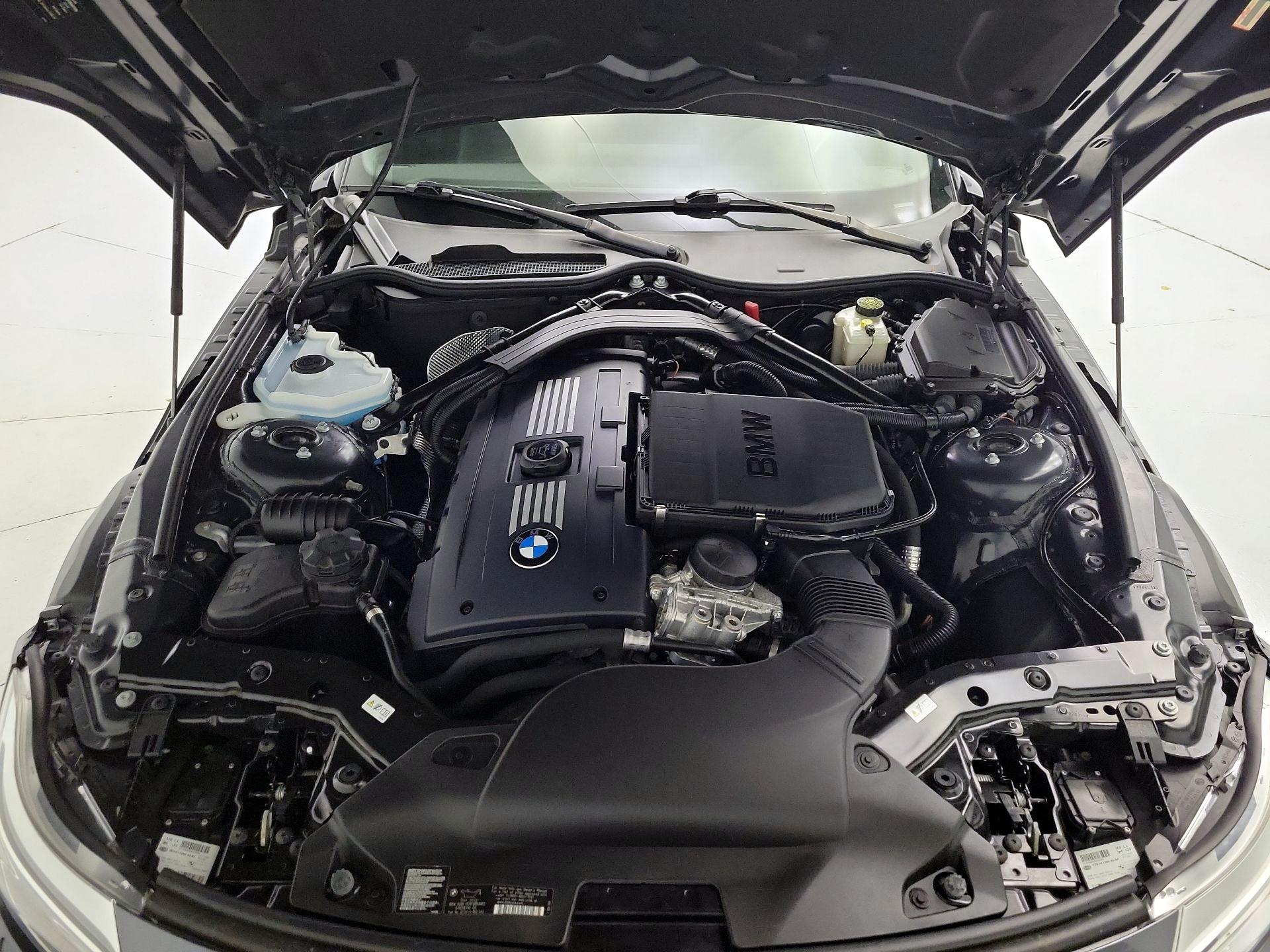 Thumbnail: 2014 BMW Z4 - 20