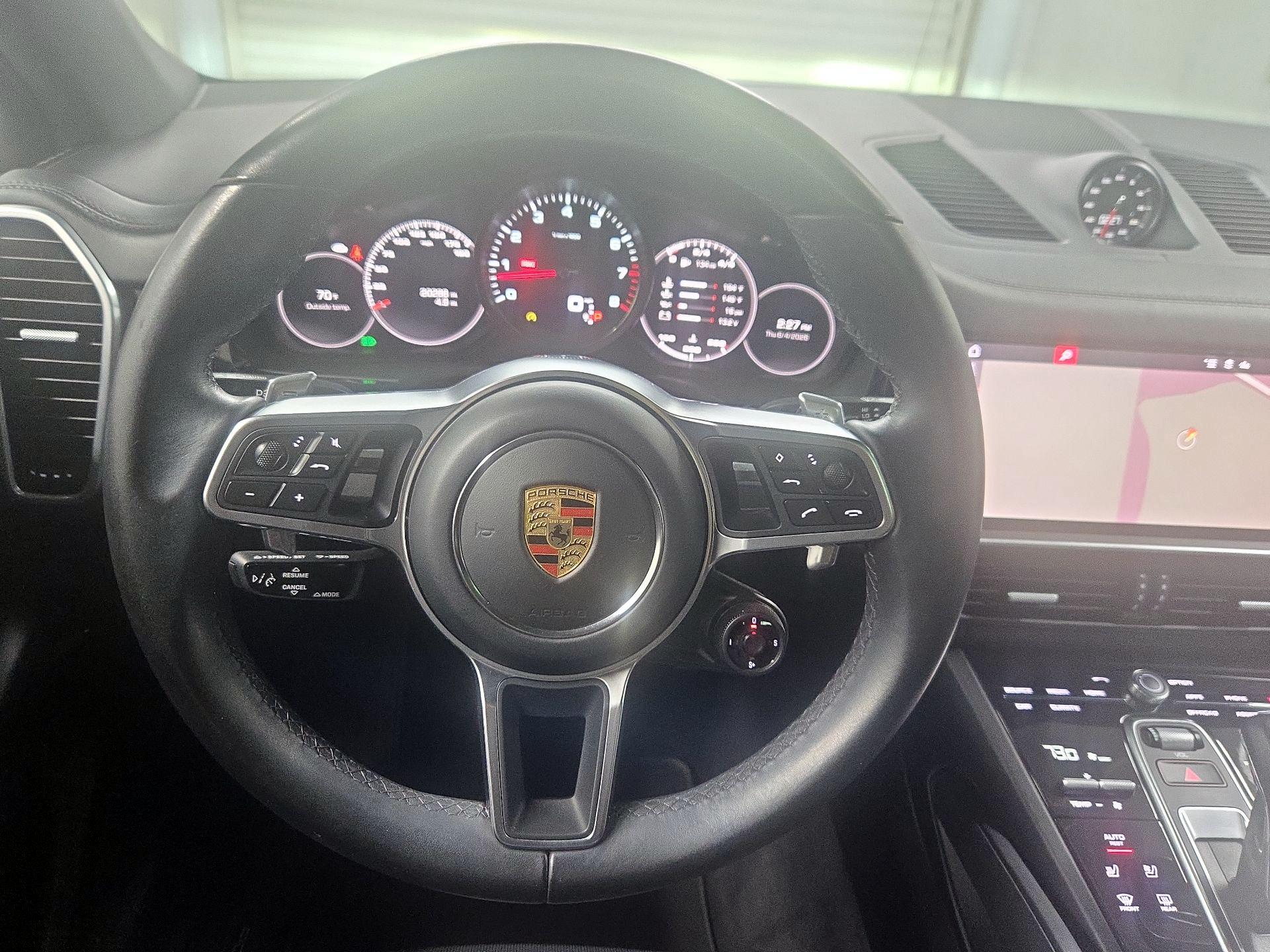 Thumbnail: 2021 Porsche Cayenne - 10