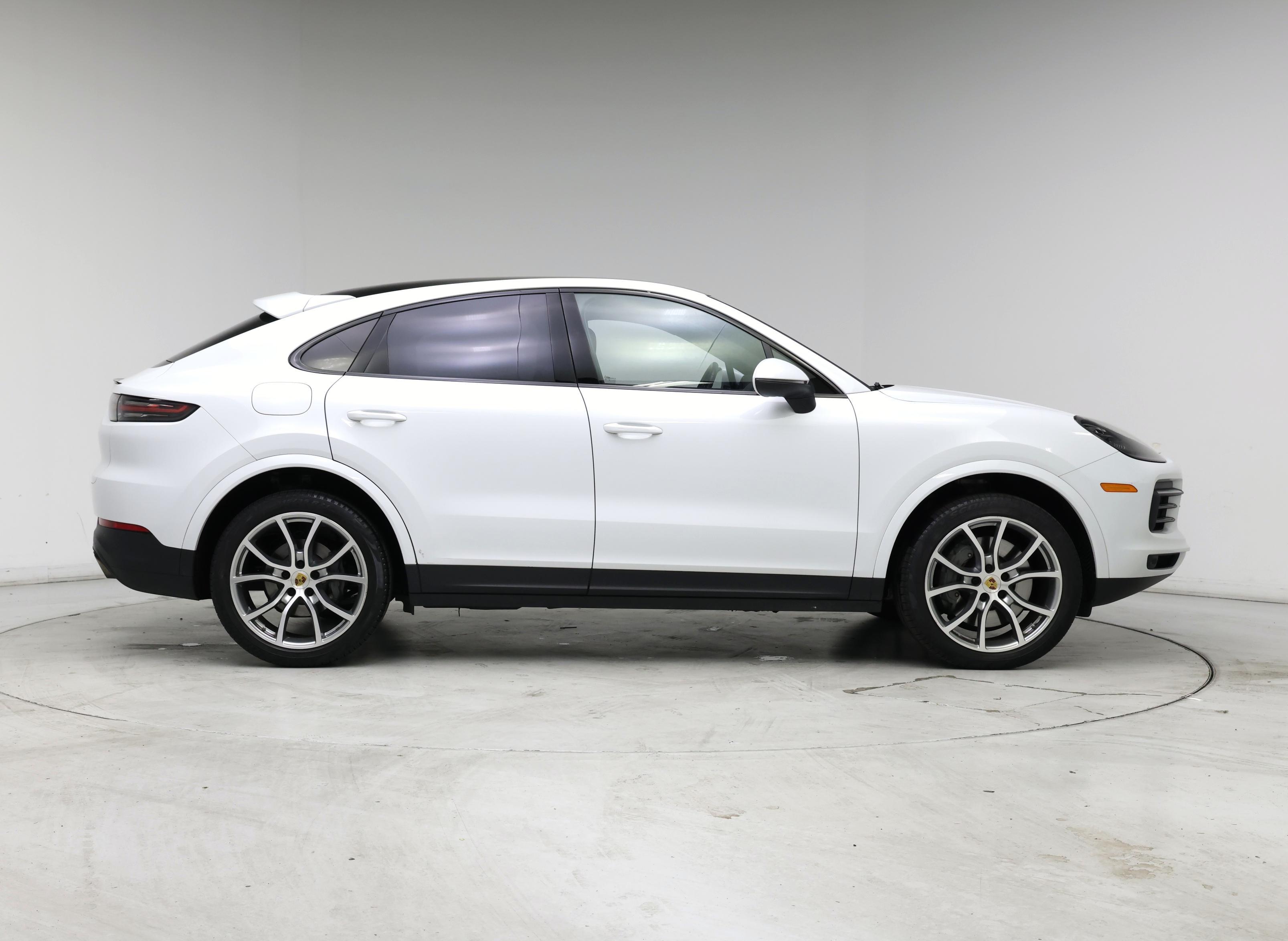 Thumbnail: 2021 Porsche Cayenne - 7