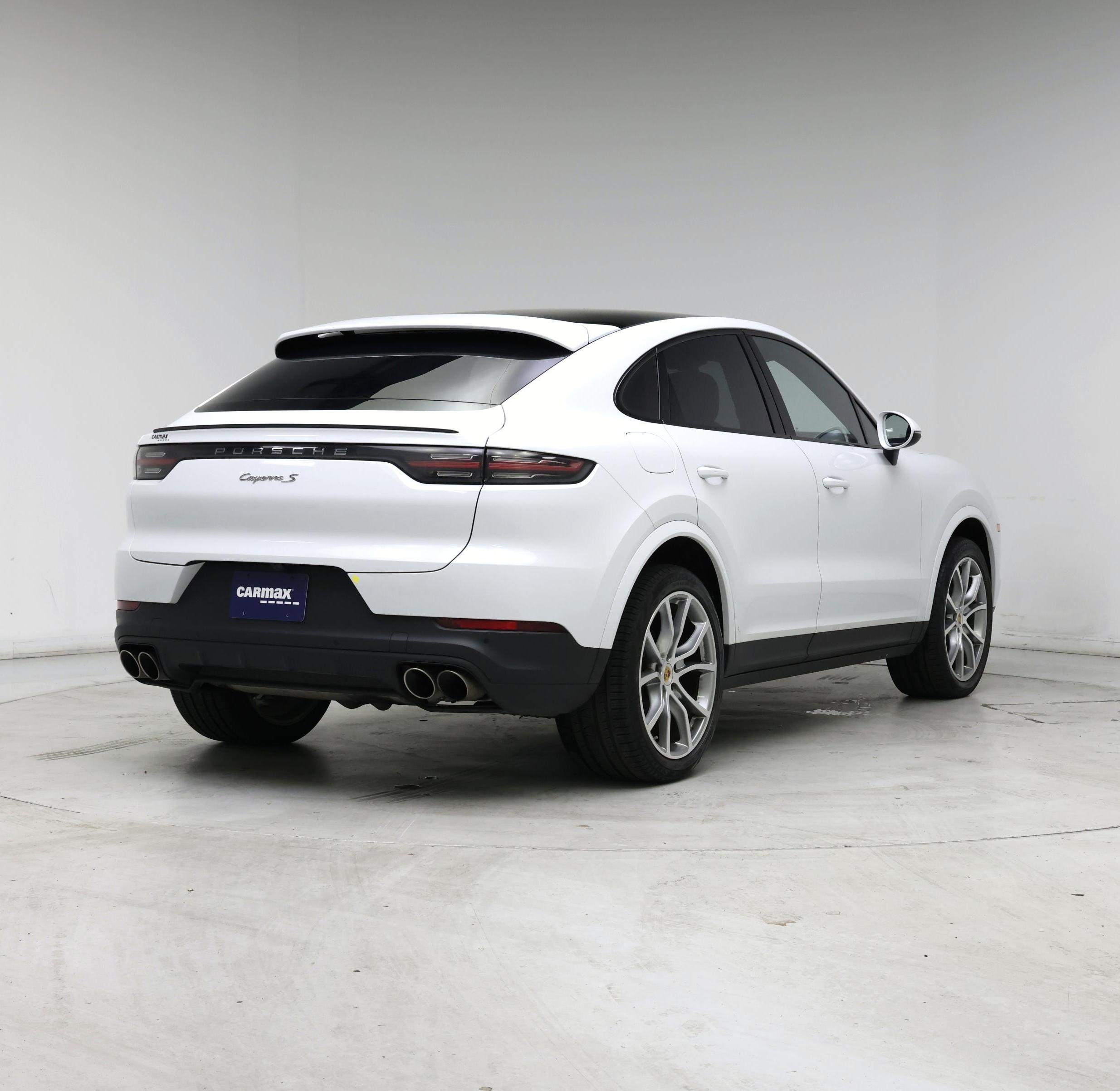 Thumbnail: 2021 Porsche Cayenne - 8