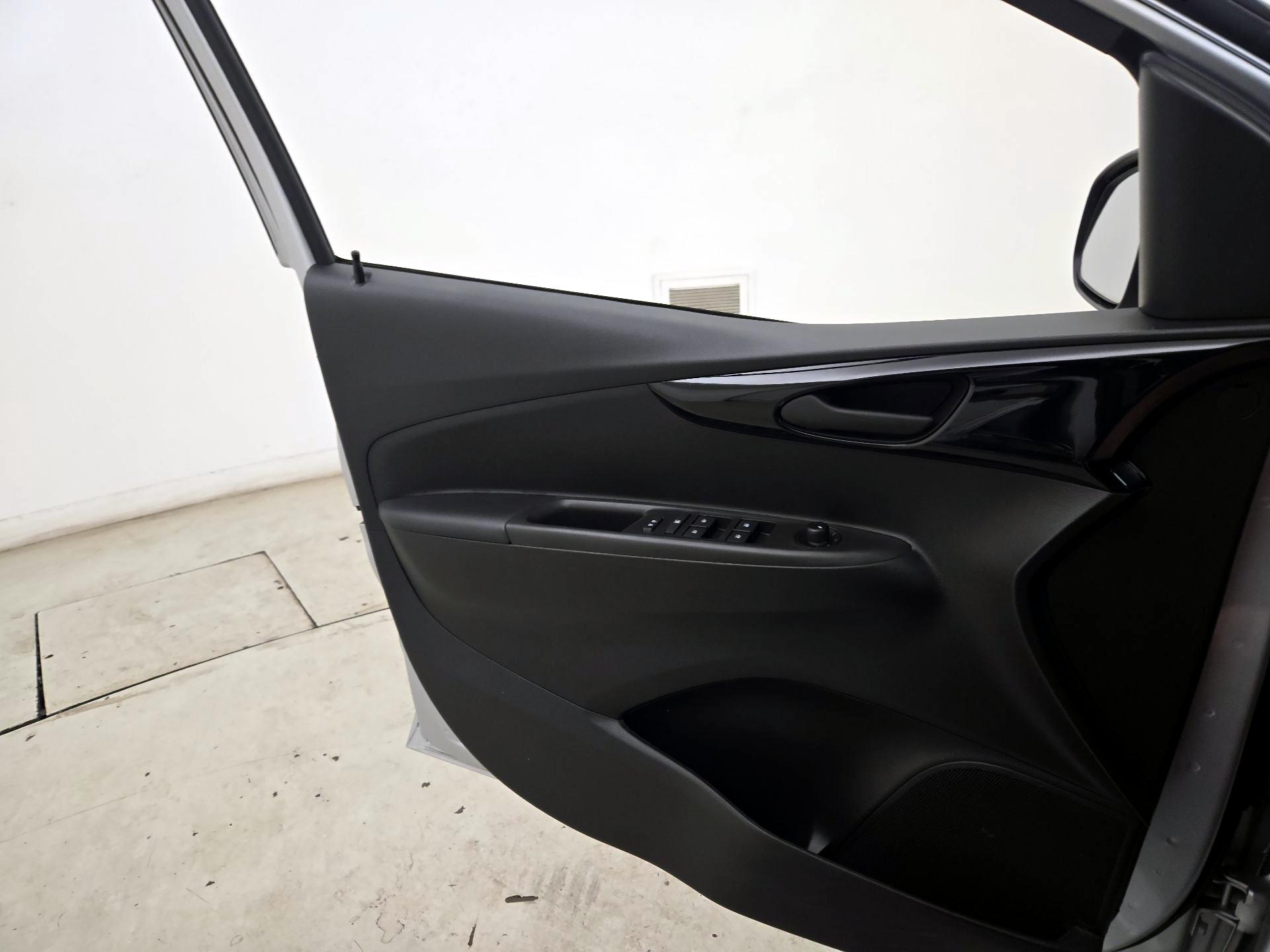Thumbnail: 2021 Chevrolet Spark - 12