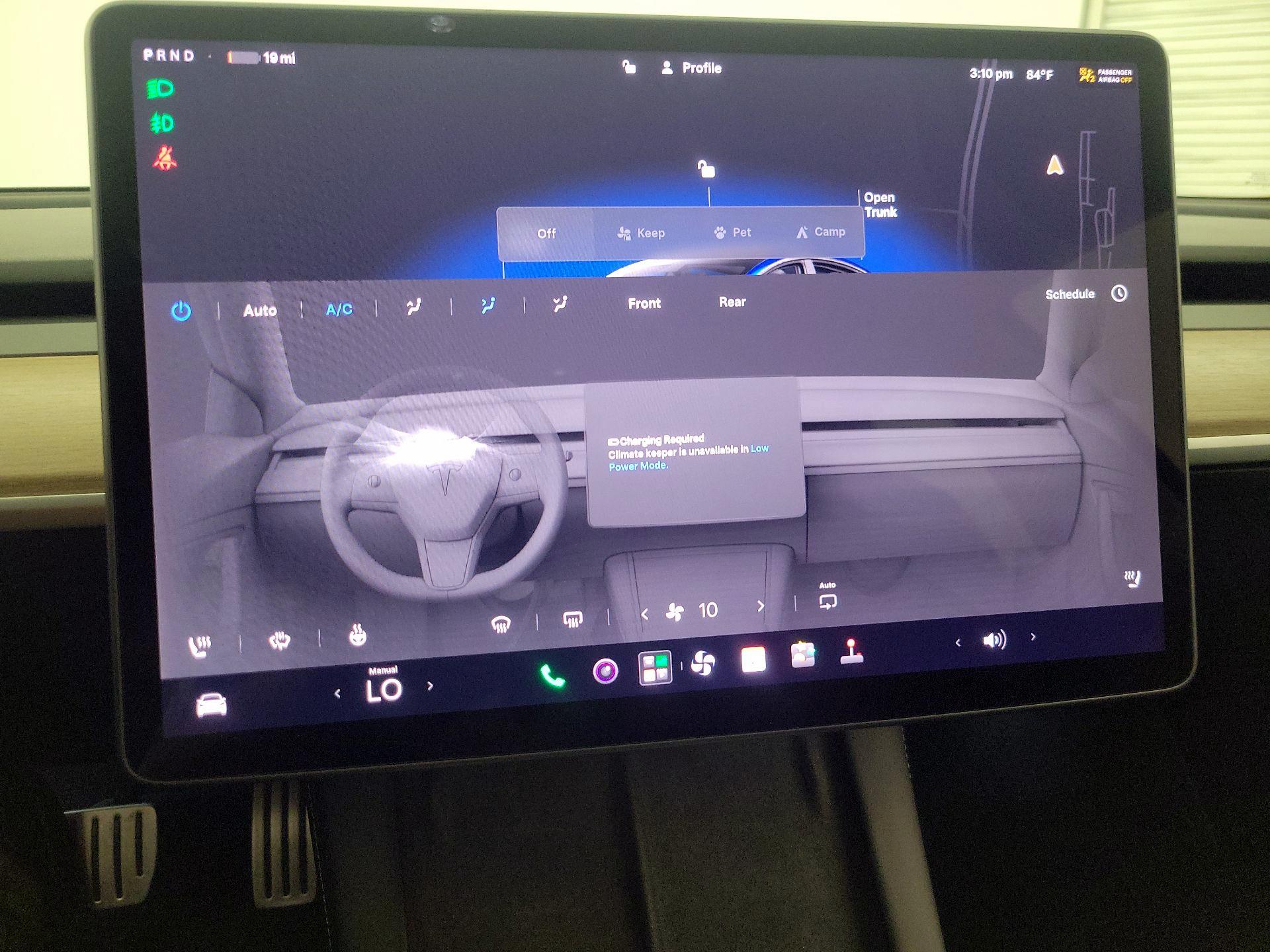 Thumbnail: 2022 Tesla Model 3 - 16