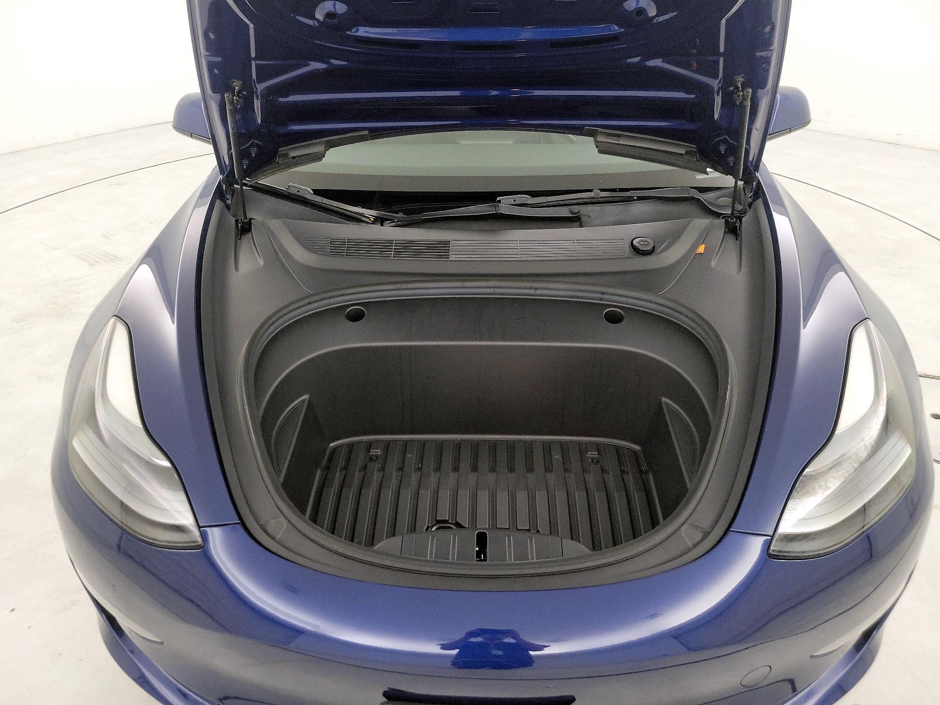 Thumbnail: 2022 Tesla Model 3 - 20