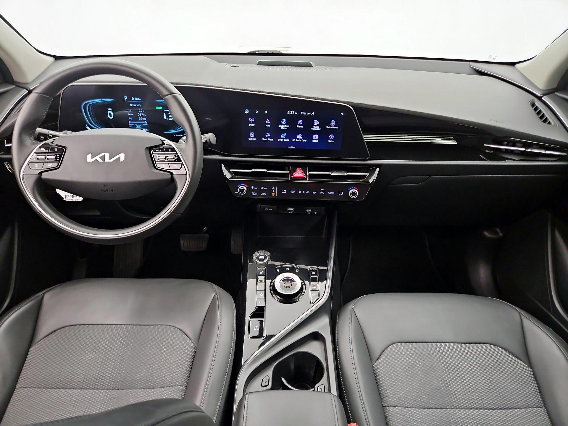 Thumbnail: 2023 Kia Niro - 9