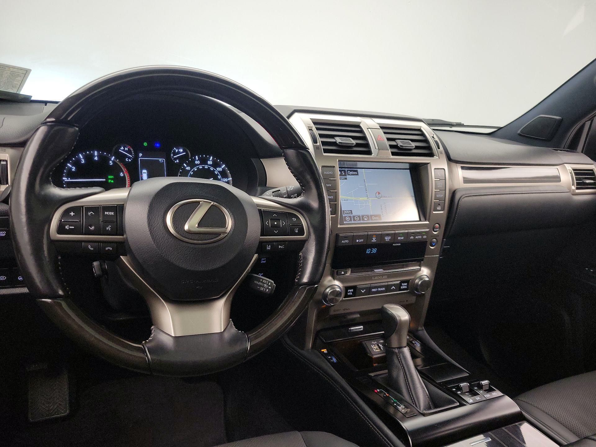 Thumbnail: 2021 Lexus GX - 9