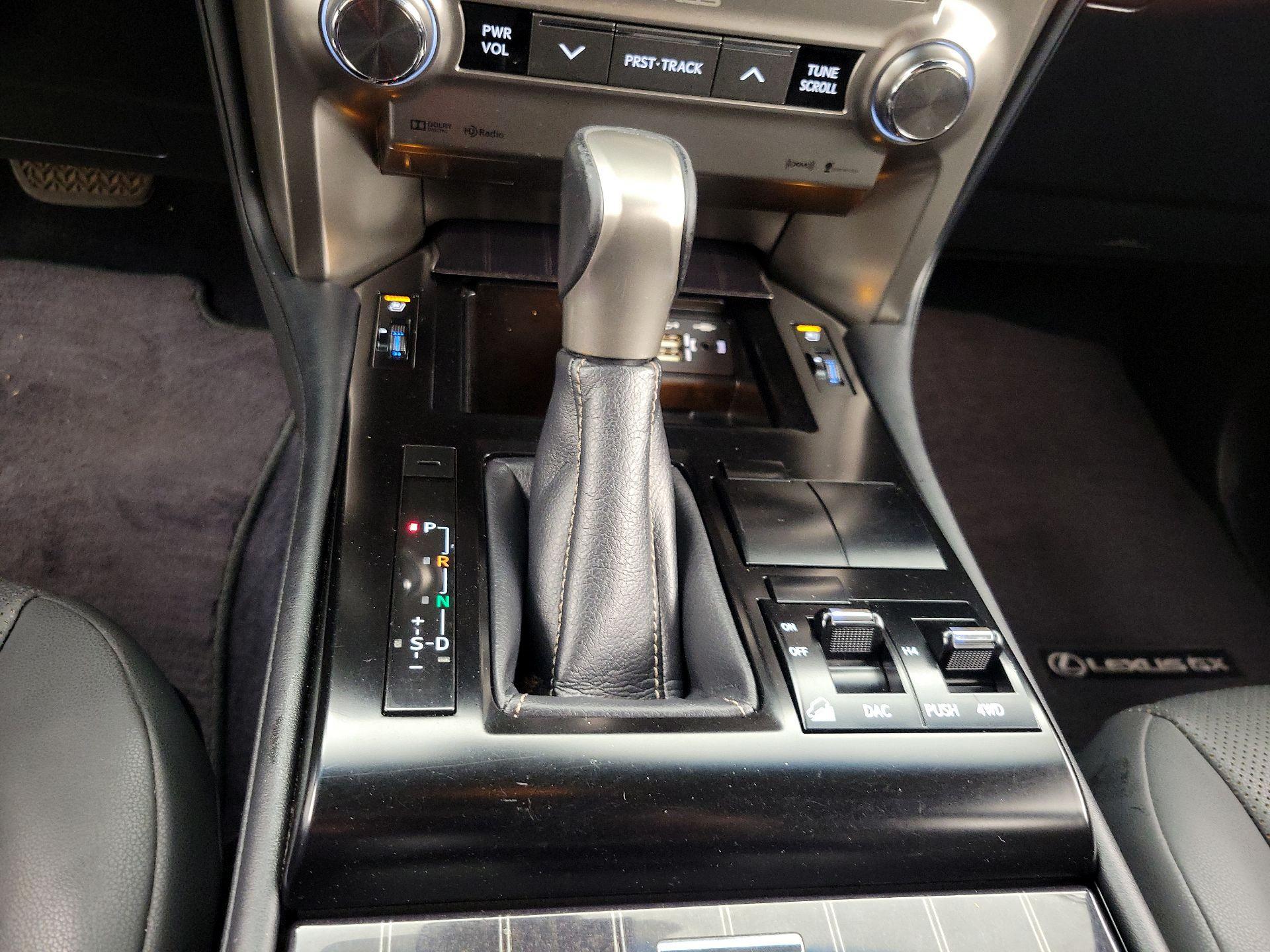 Thumbnail: 2021 Lexus GX - 18