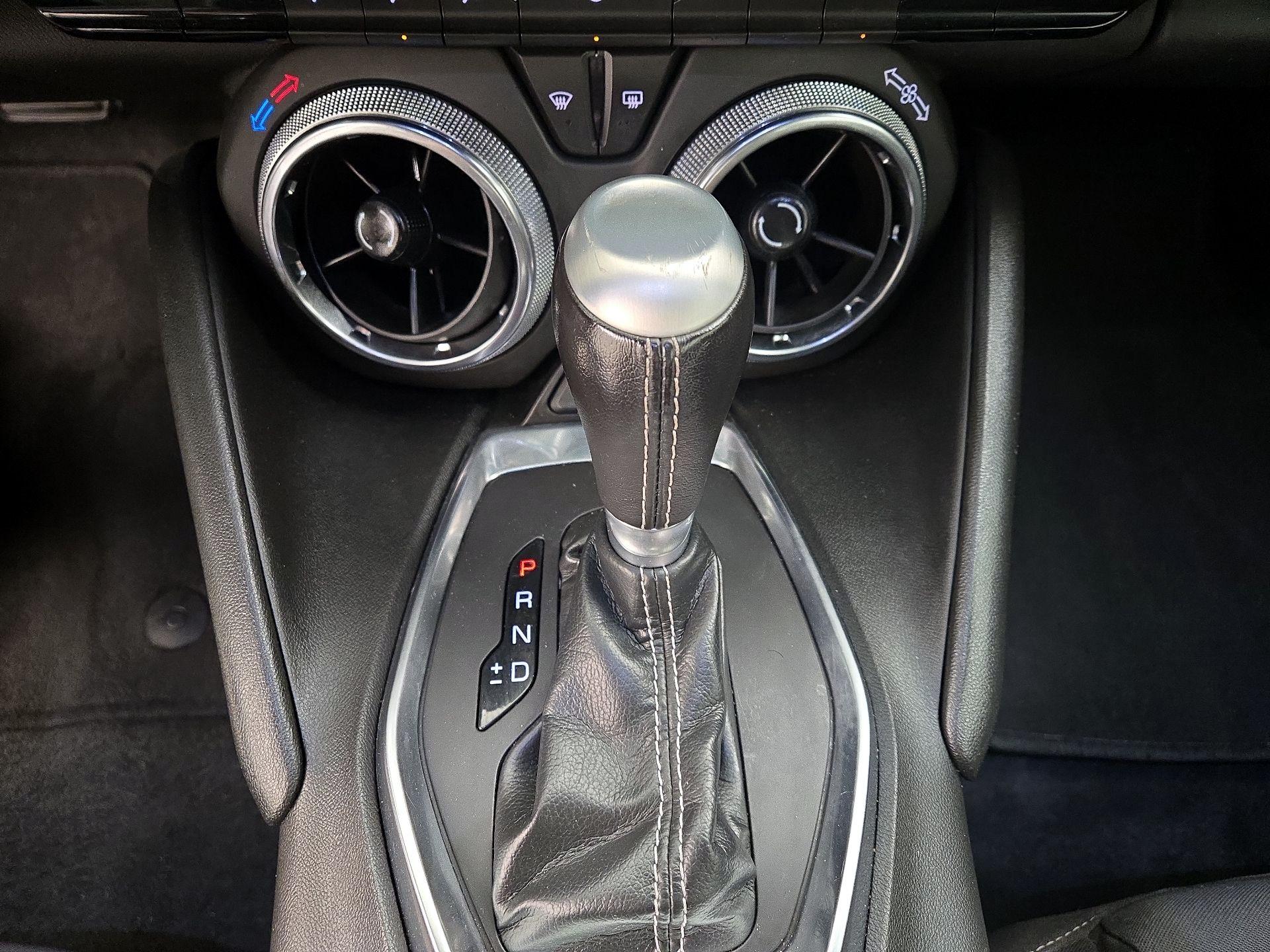 Thumbnail: 2021 Chevrolet Camaro - 16